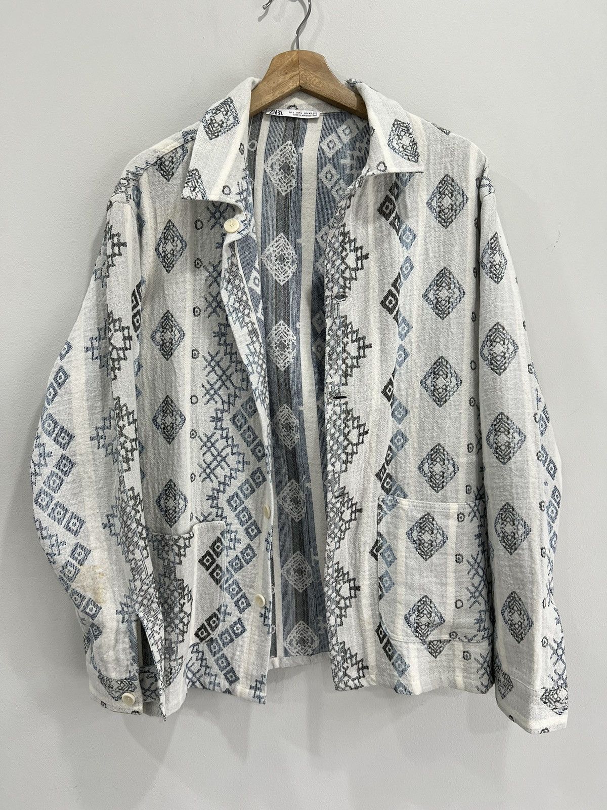 Zara Zara Aztec Print Button Up Shirt white Size US L / EU 52-54 / 3 - 1 Thumbnail
