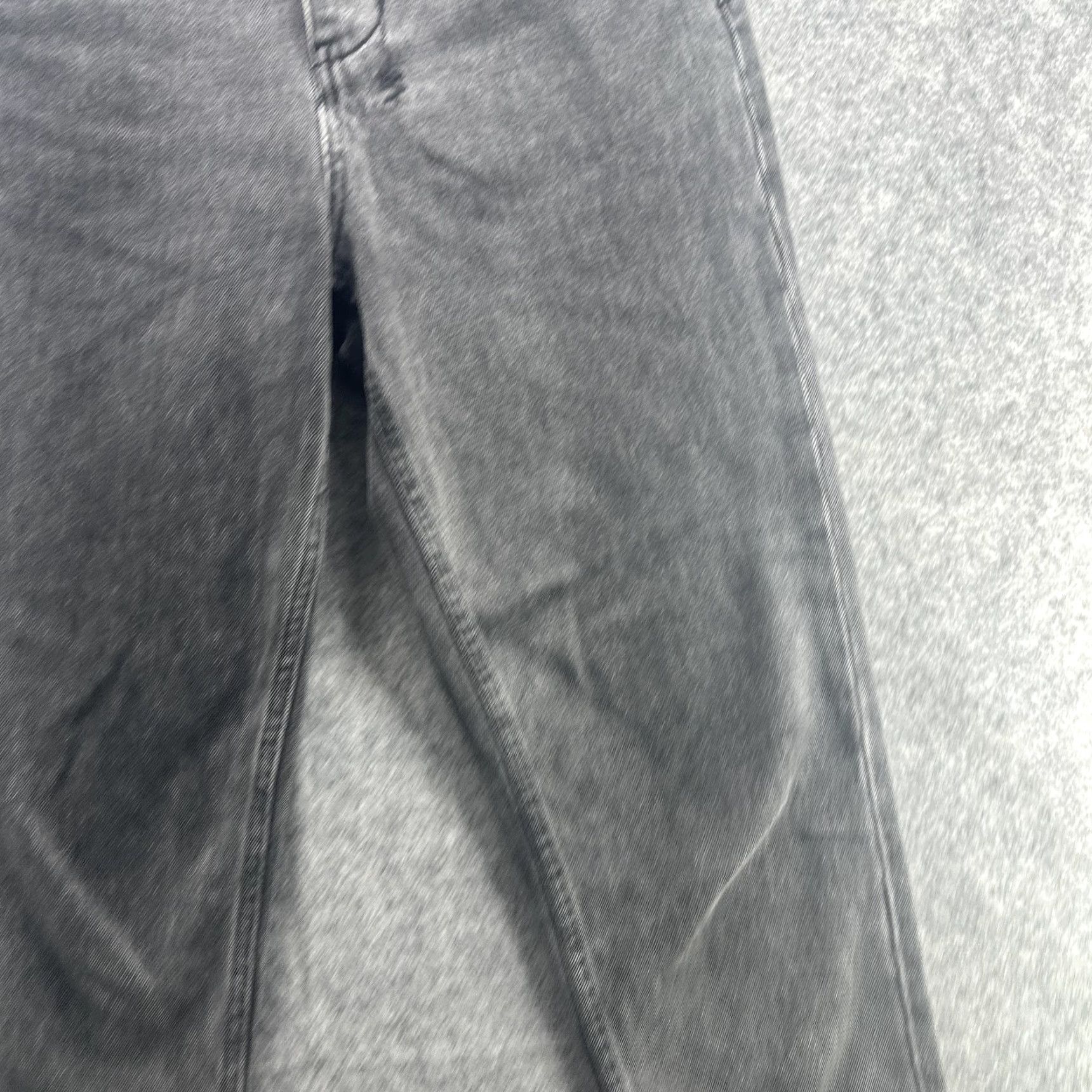 Ksubi Ksubi Jeans Womens 28 Grey Cement Wash Bullet Denim Pants Tapered Button Fly Royalty Cross Logo Pockets 100% Cotton Regular Inseam 26" Jeans Size 28" / US 6 / IT 42 - 6 Thumbnail