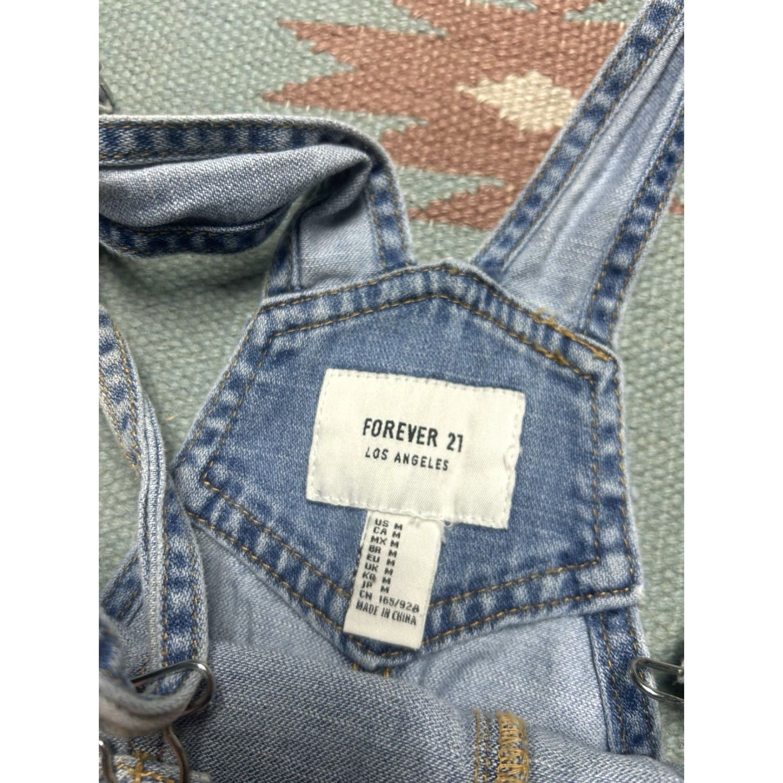 Forever 21 FOREVER 21 denim shortalls overalls skirt distressed dress jumper women’s M blue denim skirt one-piece Size M / US 6-8 / IT 42-44 - 5 Thumbnail