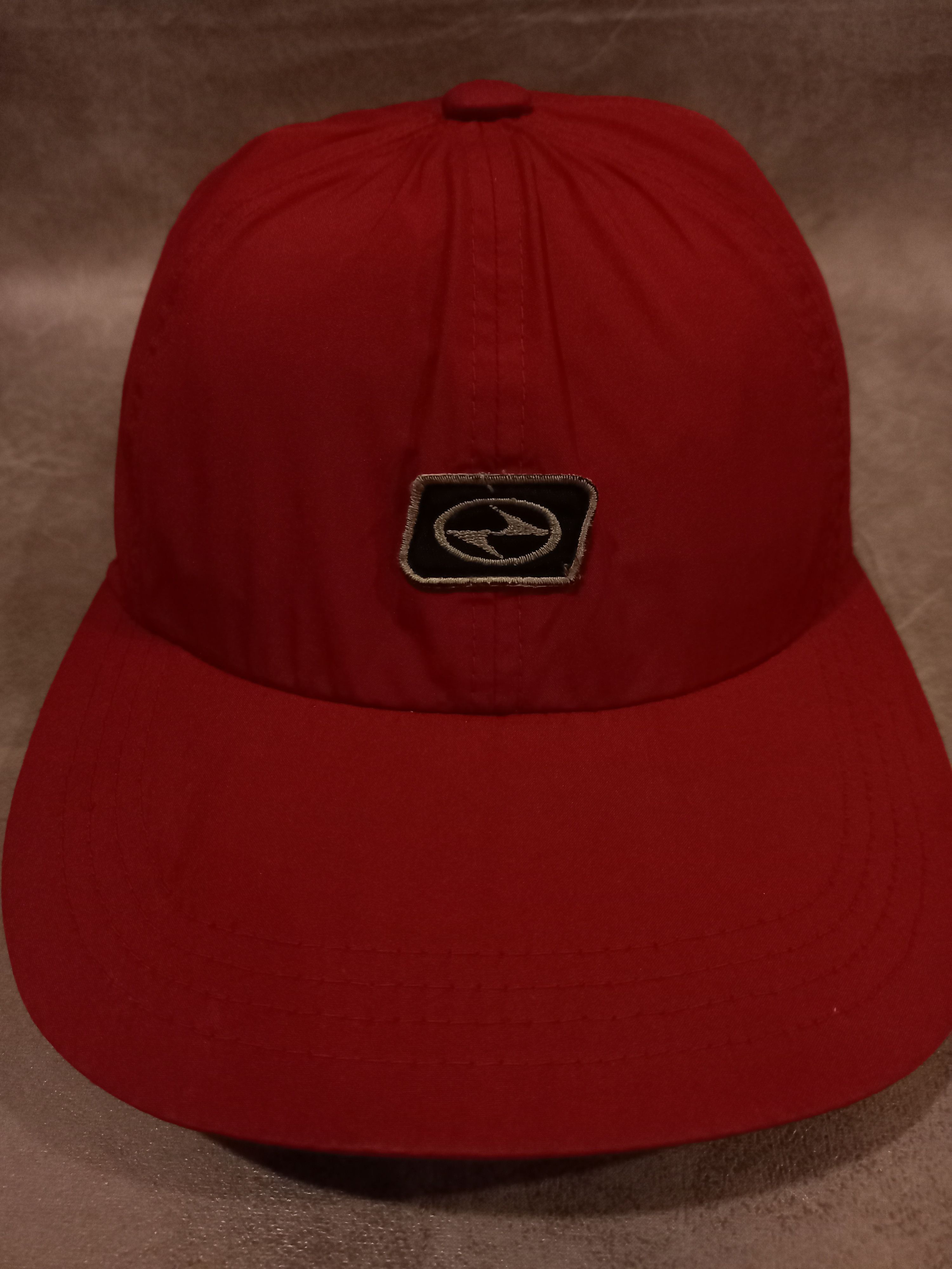 Nike Vintage Nike Hat Tiger Woods Yin Yang Golf Rare Size ONE SIZE - 9 Thumbnail
