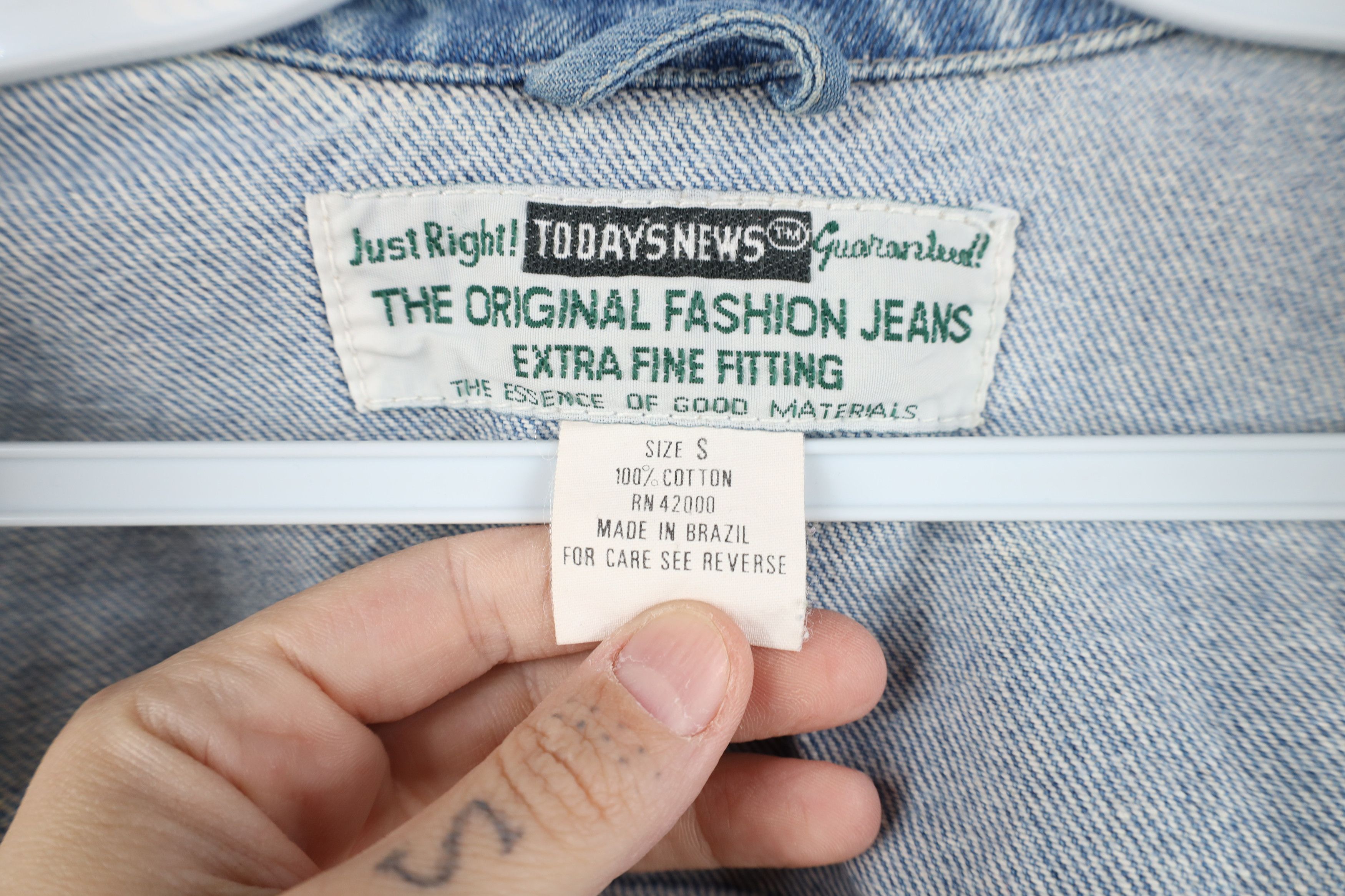Vintage Vintage 90s Streetwear Denim Jean Trucker Jacket Blue Cotton Size US S / EU 44-46 / 1 - 11 Thumbnail