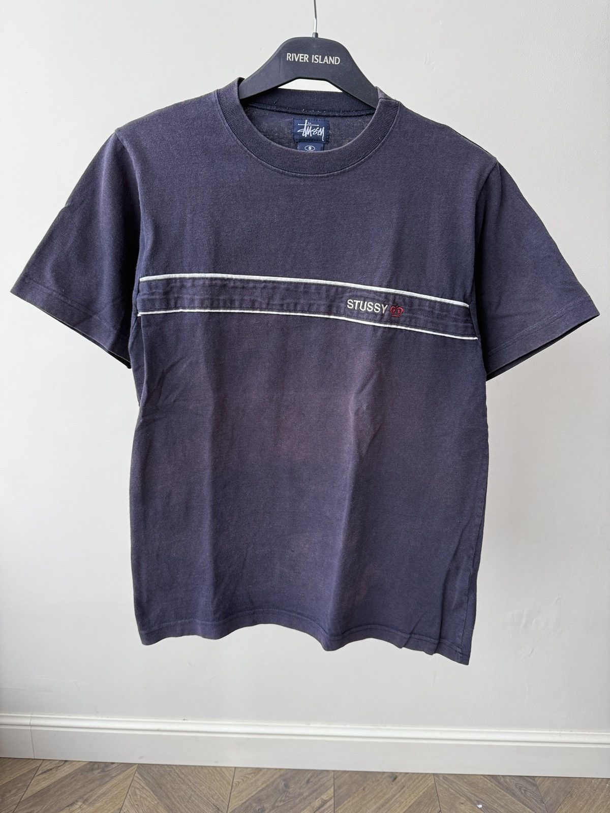 Stussy Vintage Stussy Embroidered Logo T-Shirt made in USA Size US S / EU 44-46 / 1 - 2 Thumbnail