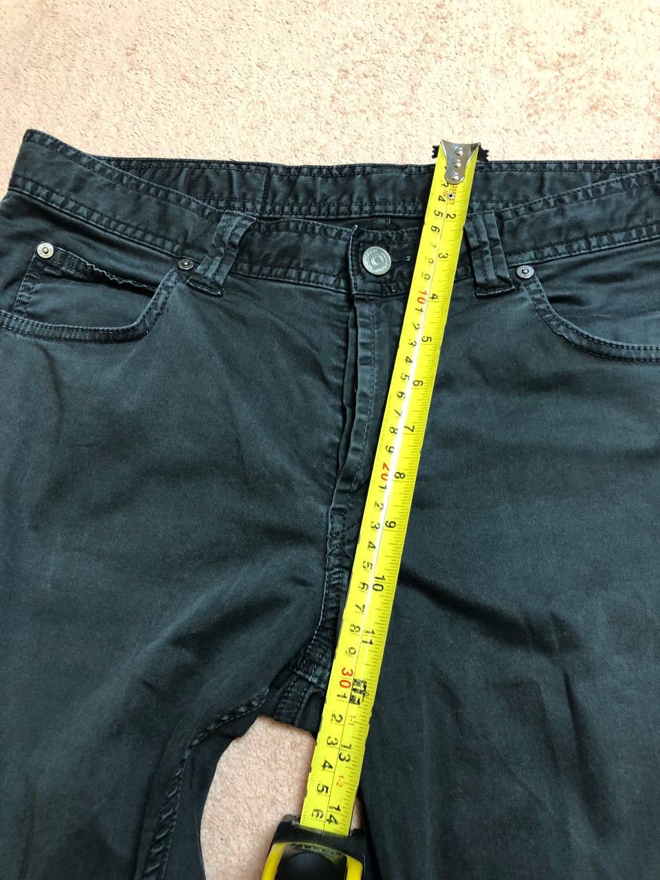 Burberry BURBERRY Men’s Slim Fit CASUAL Denim Jeans Clean Look Size US 34 / EU 50 - 17 Thumbnail