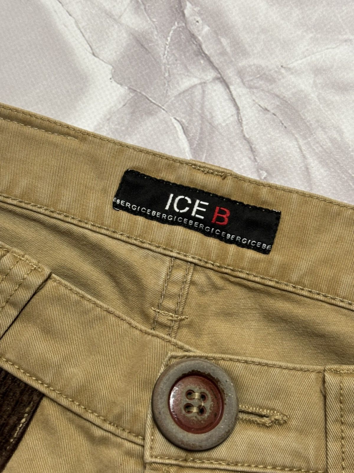 Iceberg Iceberg ICE B Corduroy Pockets Pants Vintage Brown Mens 33 Size US 33 - 14 Thumbnail