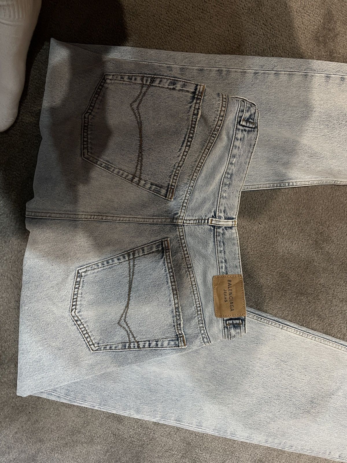Balenciaga Balenciaga Baggy Denim Pants Size US 32 / EU 48 - 4 Thumbnail