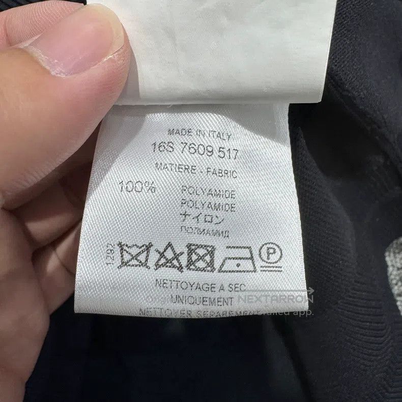Givenchy Givenchy Relief Design Sweatshirt Size US L / EU 52-54 / 3 - 8 Thumbnail