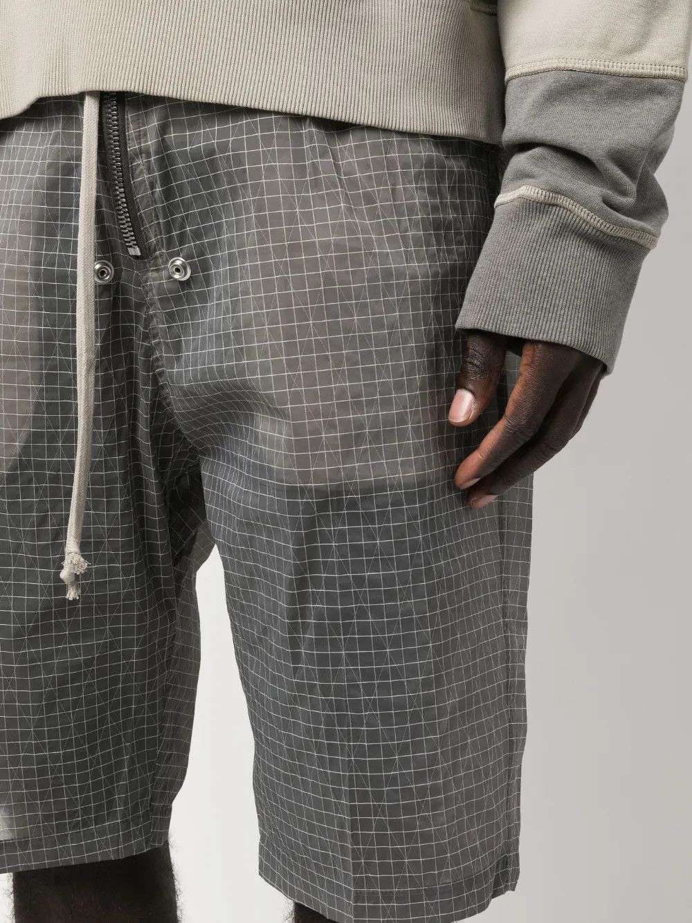 Rick Owens o1y0325 Short in Grey/White Size US 36 / EU 52 - 2 Thumbnail