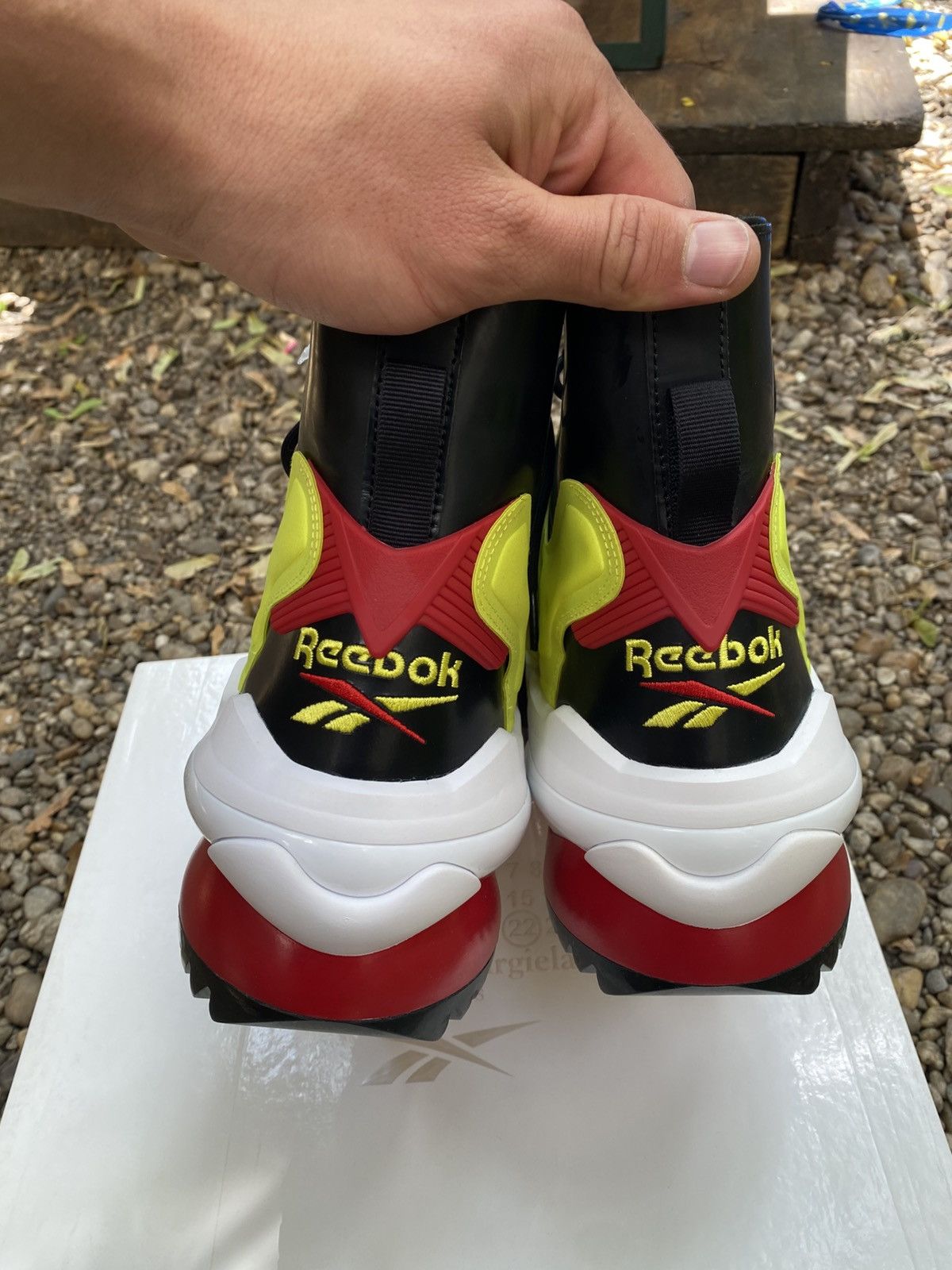 Maison Margiela Maison Margiela x Reebok Tabi Insta Pump Sneakers Size US 10 / EU 43 - 7 Thumbnail