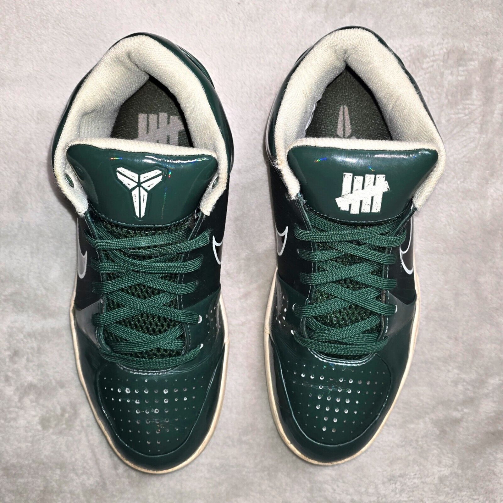Nike Undefeated x Nike Kobe 4 Protro Milwaukee Bucks Size 11 Size US 11 / EU 44 - 8 Thumbnail