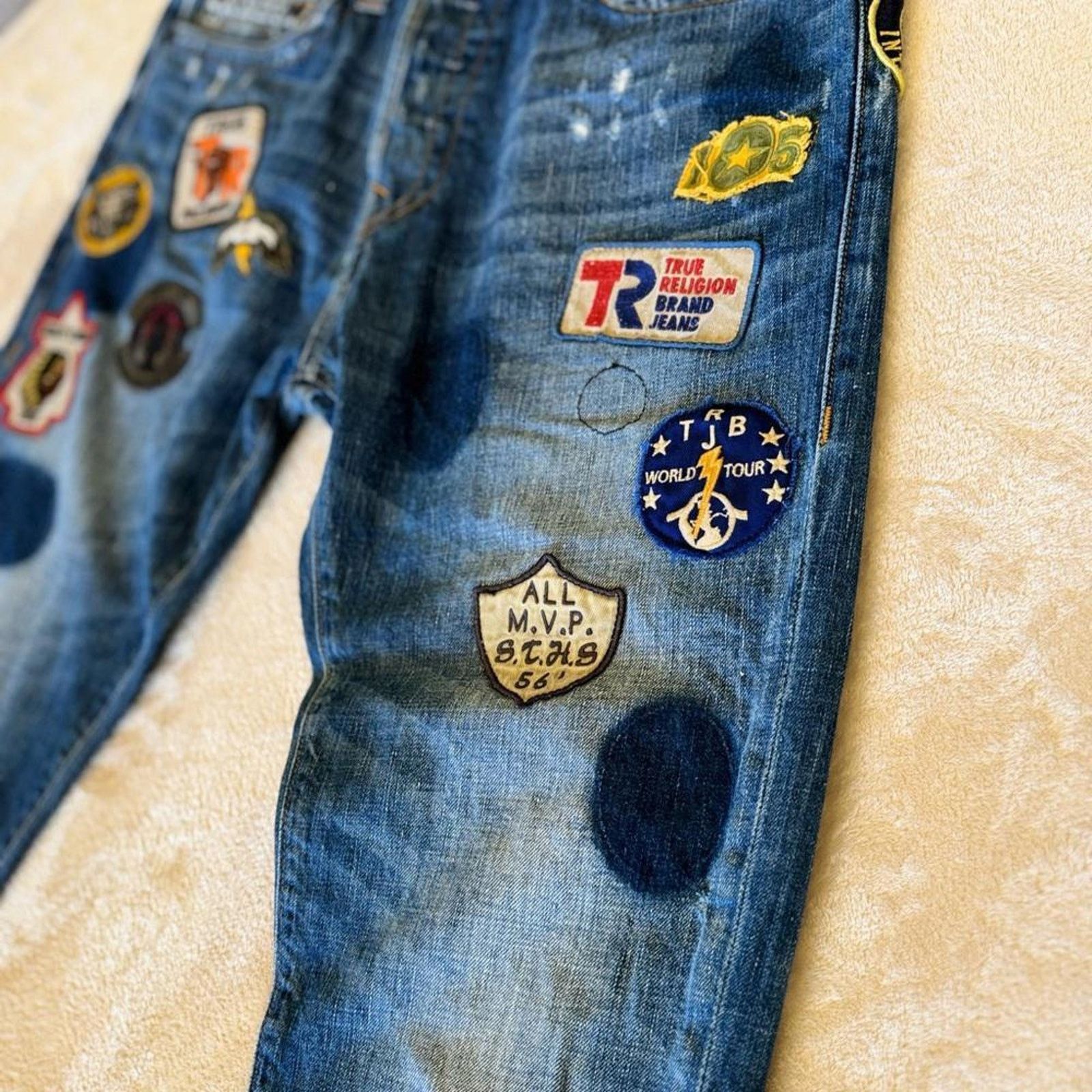 True Religion True Religion Rare Patch Denim Jeans - Unique Style Size US 34 / EU 50 - 3 Thumbnail