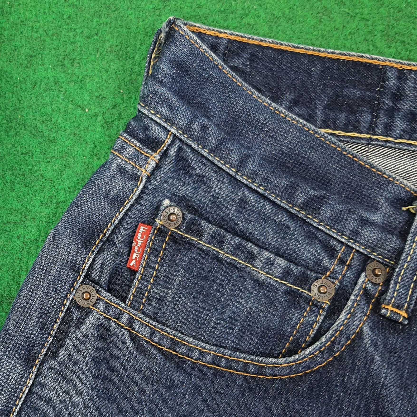Stussy Vintage Rare Stussy x Futura Custom Logo Jeans C228N33 Size US 27 - 5 Thumbnail
