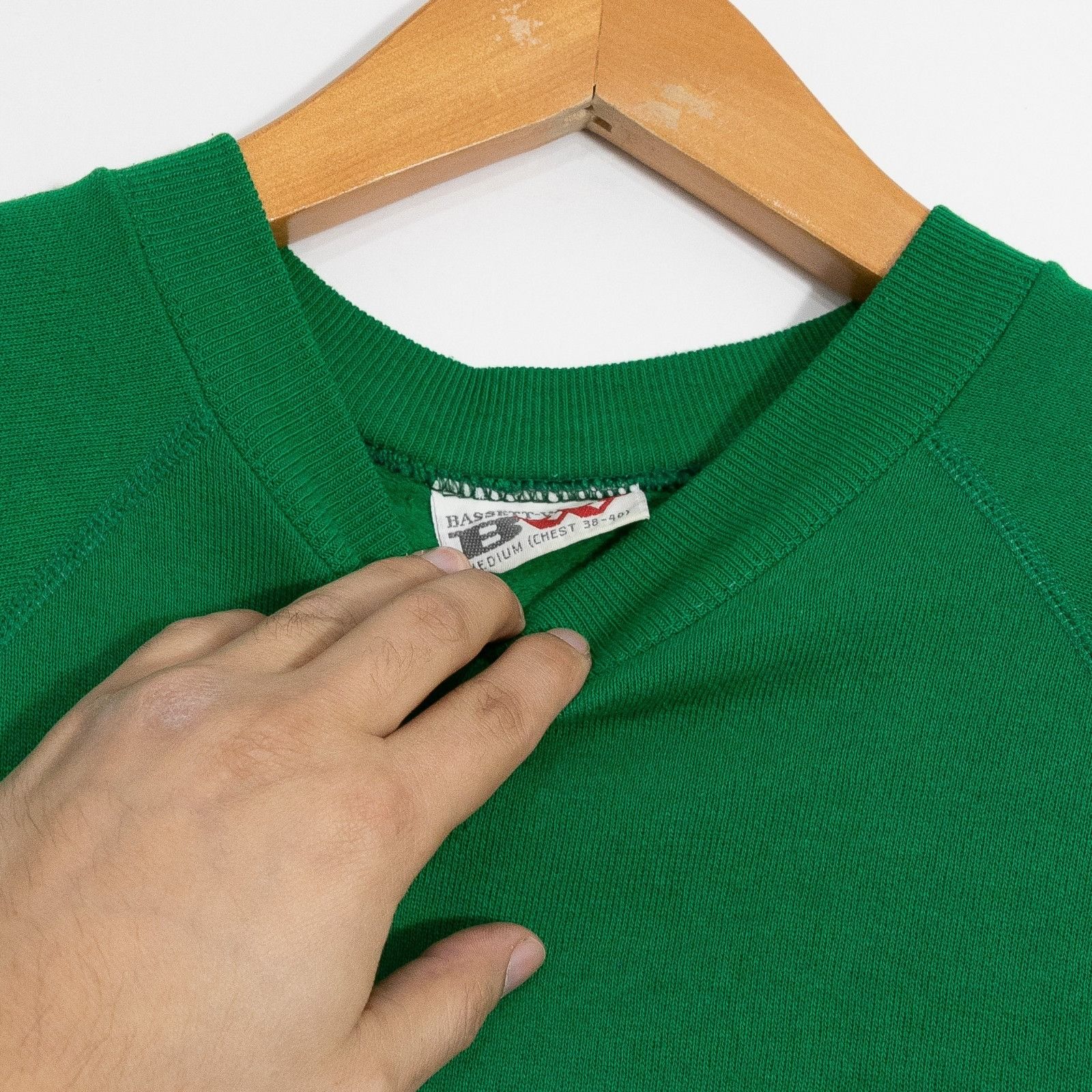 Vintage Vintage 80s Bassett Walker Blank Raglan Sweatshirt Medium Size US M / EU 48-50 / 2 - 6 Thumbnail