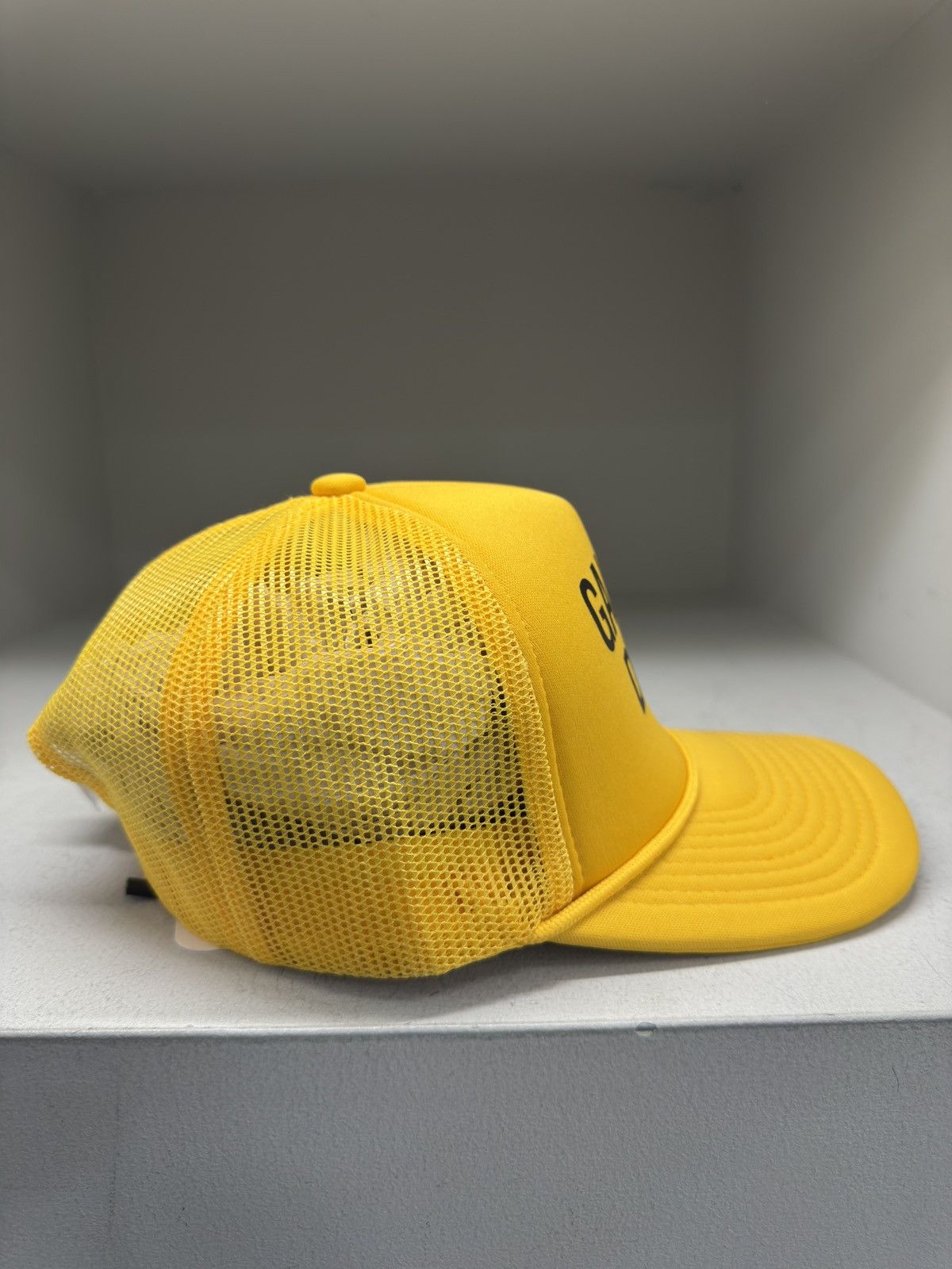 Gallery Dept. Gallery Dept Yellow Trucker Hat Size ONE SIZE - 4 Thumbnail