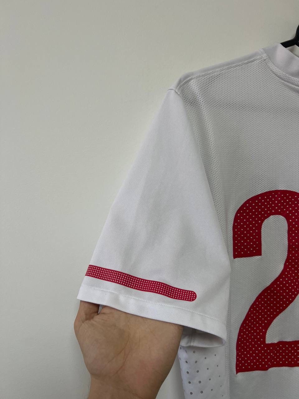 Nike Serbia World Cup 2010 Away Player Issue Jersey Football L Size US L / EU 52-54 / 3 - 13 Thumbnail