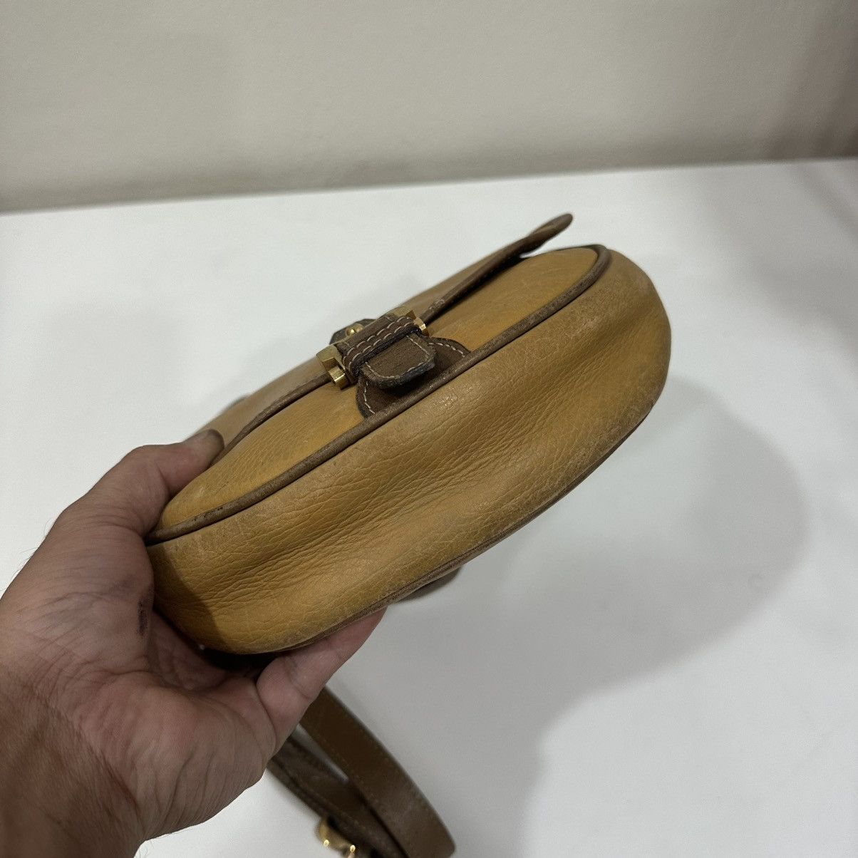 Loewe ‼️YES‼️ VINTAGE LOEWE LEATHER SHOULDER BAG Size ONE SIZE - 7 Thumbnail