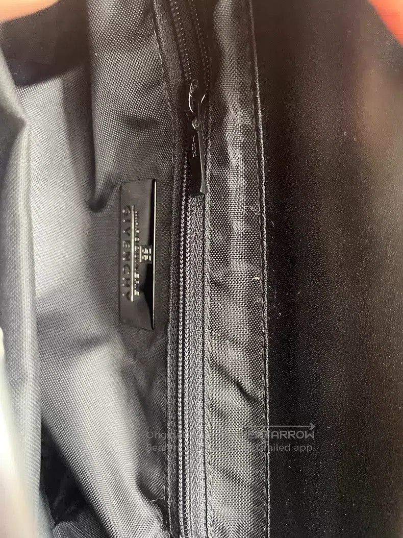 Givenchy Givenchy Black Handbag Size ONE SIZE - 2 Thumbnail