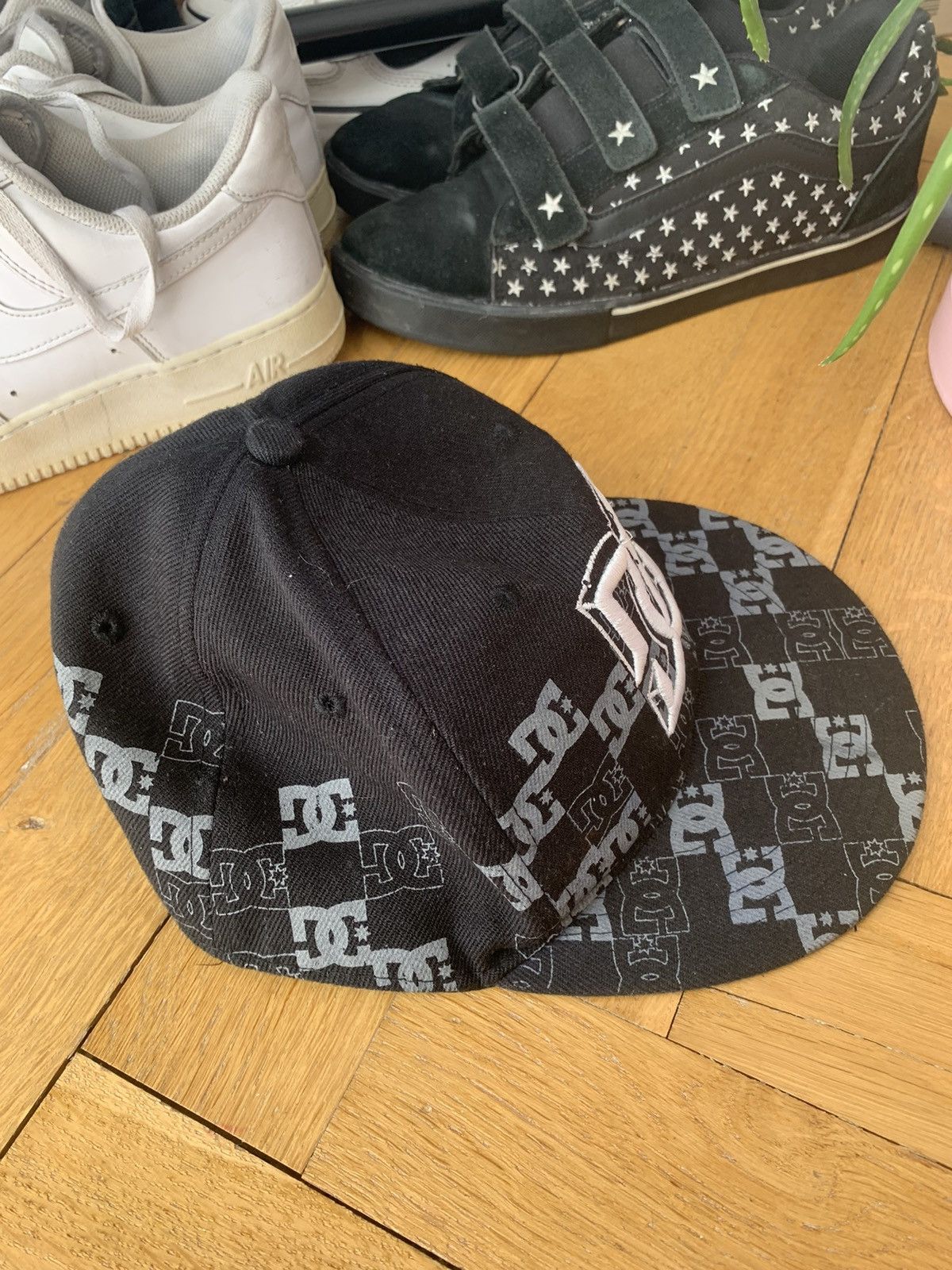 Vintage Dc Shoes fitted cap. Size ONE SIZE - 4 Thumbnail