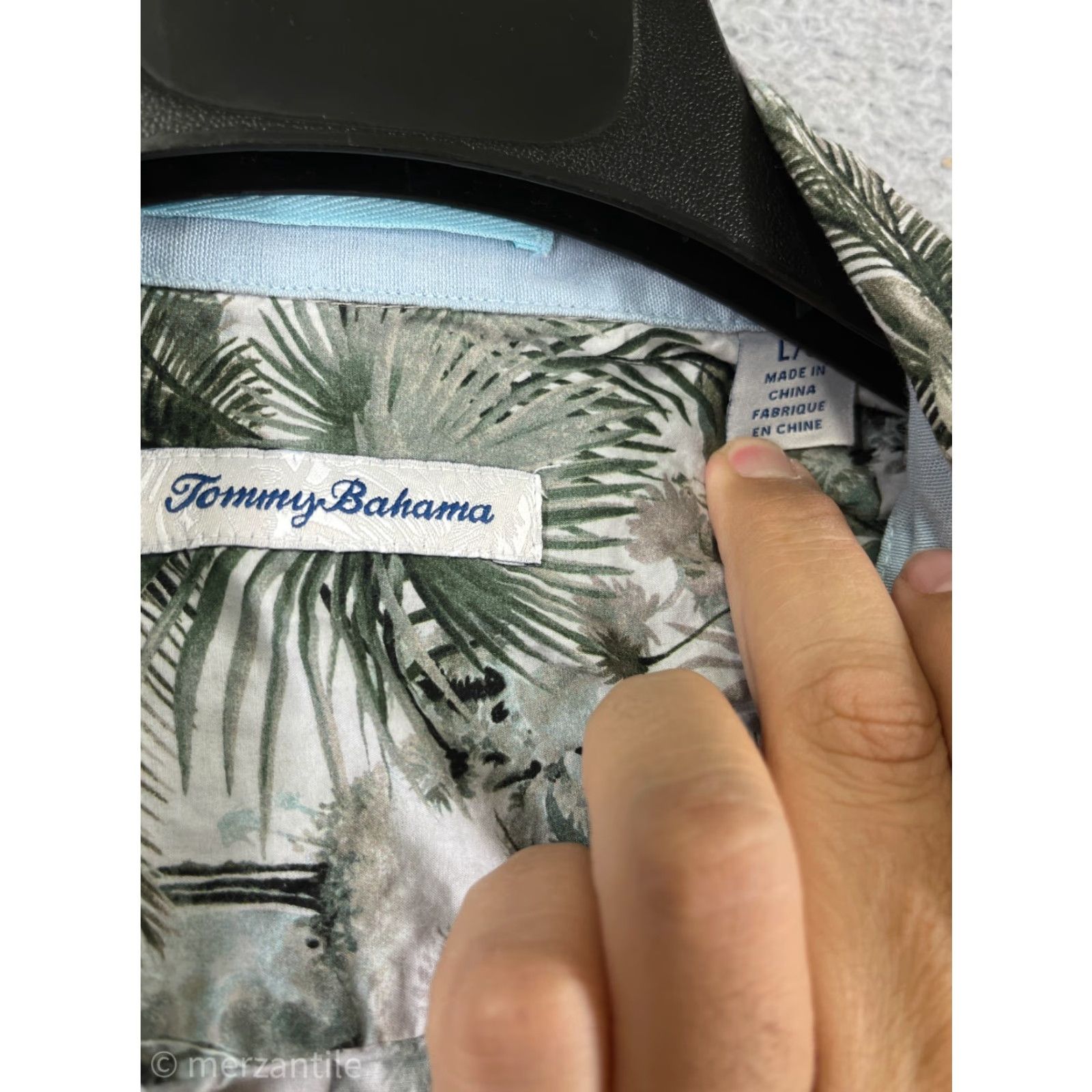 Tommy Bahama Tommy Bahama Shirt Men Large White Green Palm Button Up Beach Resort Vacation Size US L / EU 52-54 / 3 - 3 Thumbnail