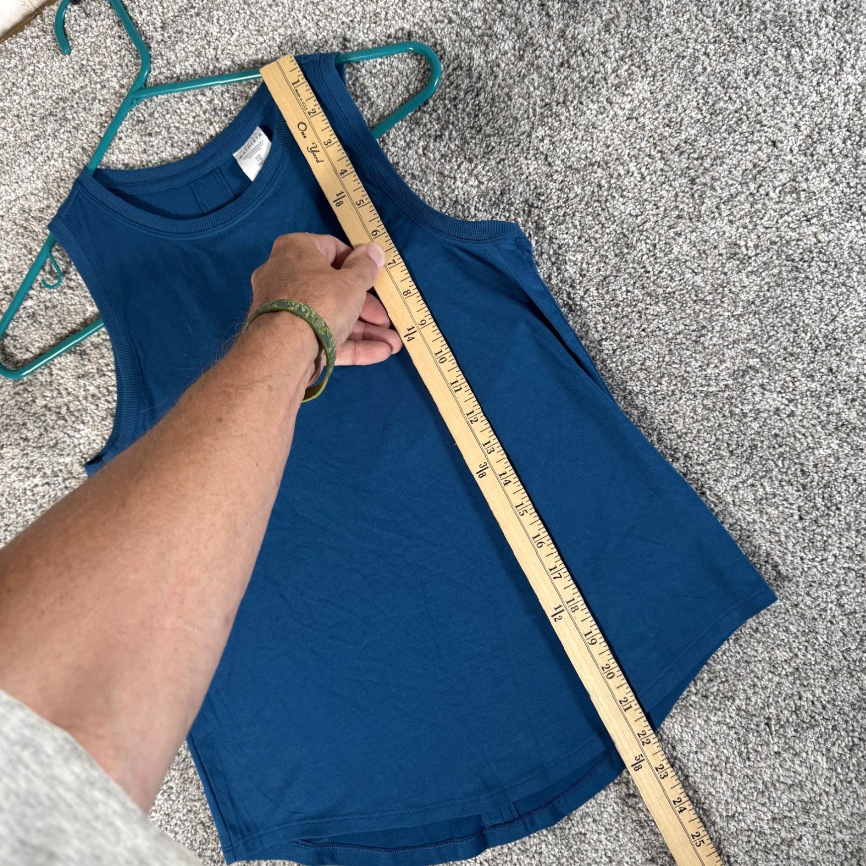 Athleta Athleta Tank Top Womens XXS Blue Open Back Curved Hem Tank Athletic Yoga Gym & Training Sleeveless Crew Neck Pullover Wide Strap Lightweight Stretch Size XXS / US 00 / IT 34 - 3 Thumbnail