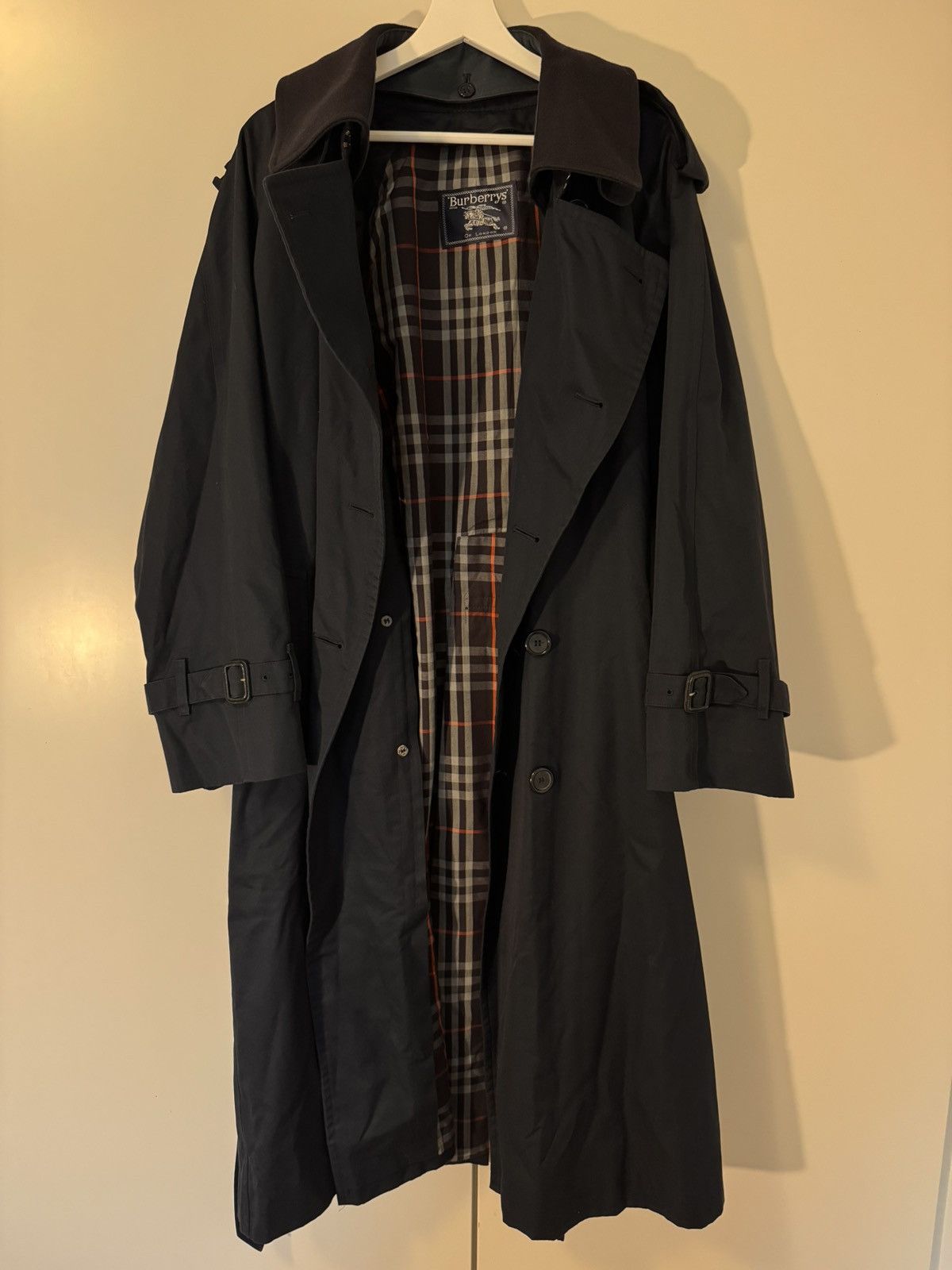 Burberry Classic Vintage Burberrys' Navy Trench Coat Size US M / EU 48-50 / 2 - 3 Thumbnail