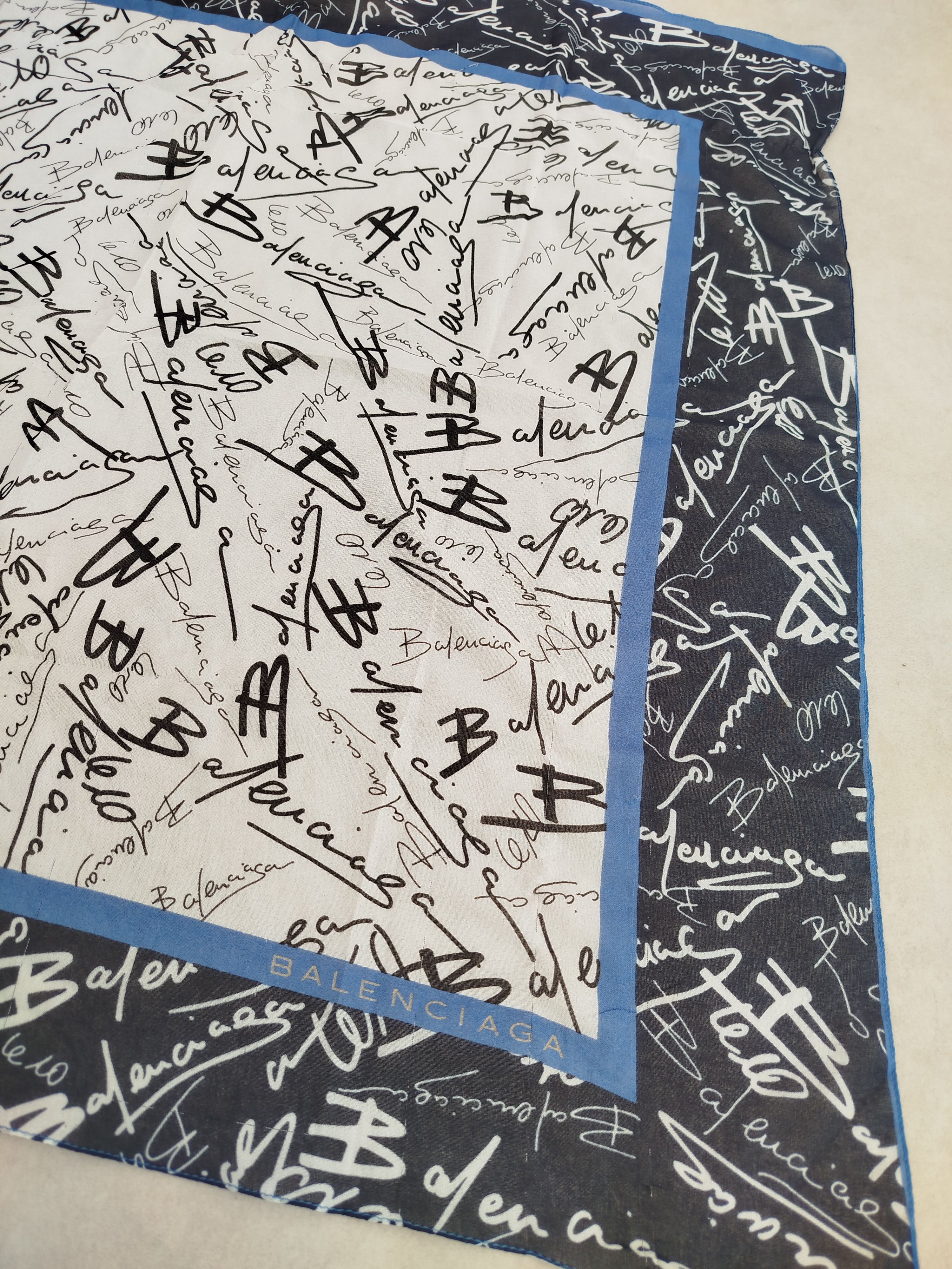 Balenciaga Balenciaga neckerchief made in Italy Size ONE SIZE - 6 Thumbnail
