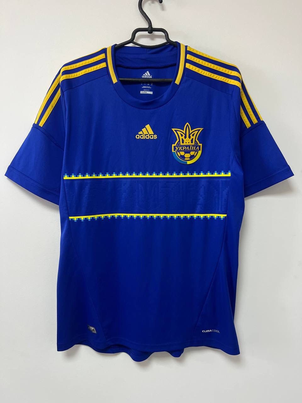 Adidas Ukraine Euro 2012/13 Home Jersey Football Shirt Adidas Large Size US L / EU 52-54 / 3 - 1 Thumbnail