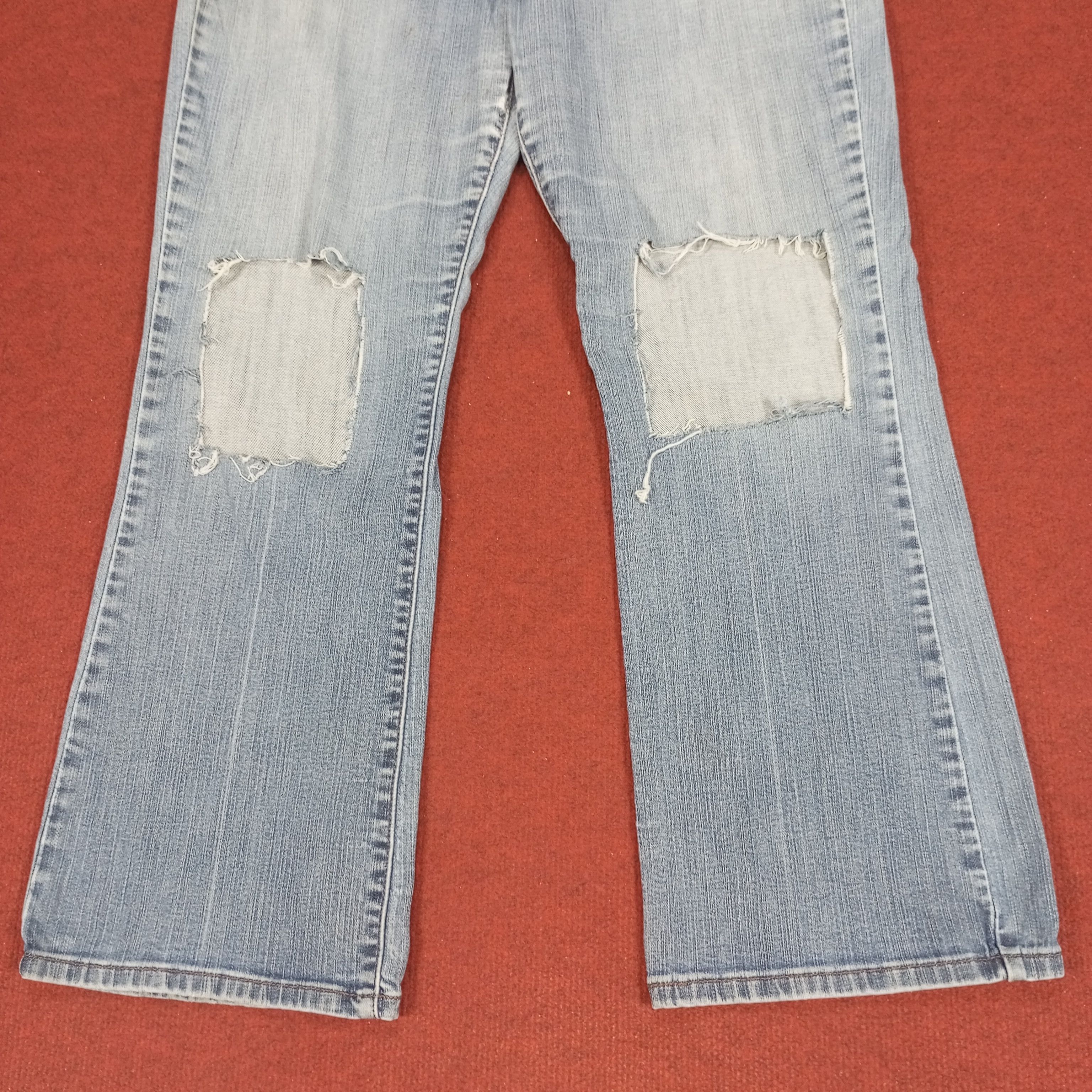 Levi's × Vintage Levis Streetwear Style Boot Cut Distressed Jeans Size 32" / US 10 / IT 46 - 3 Thumbnail