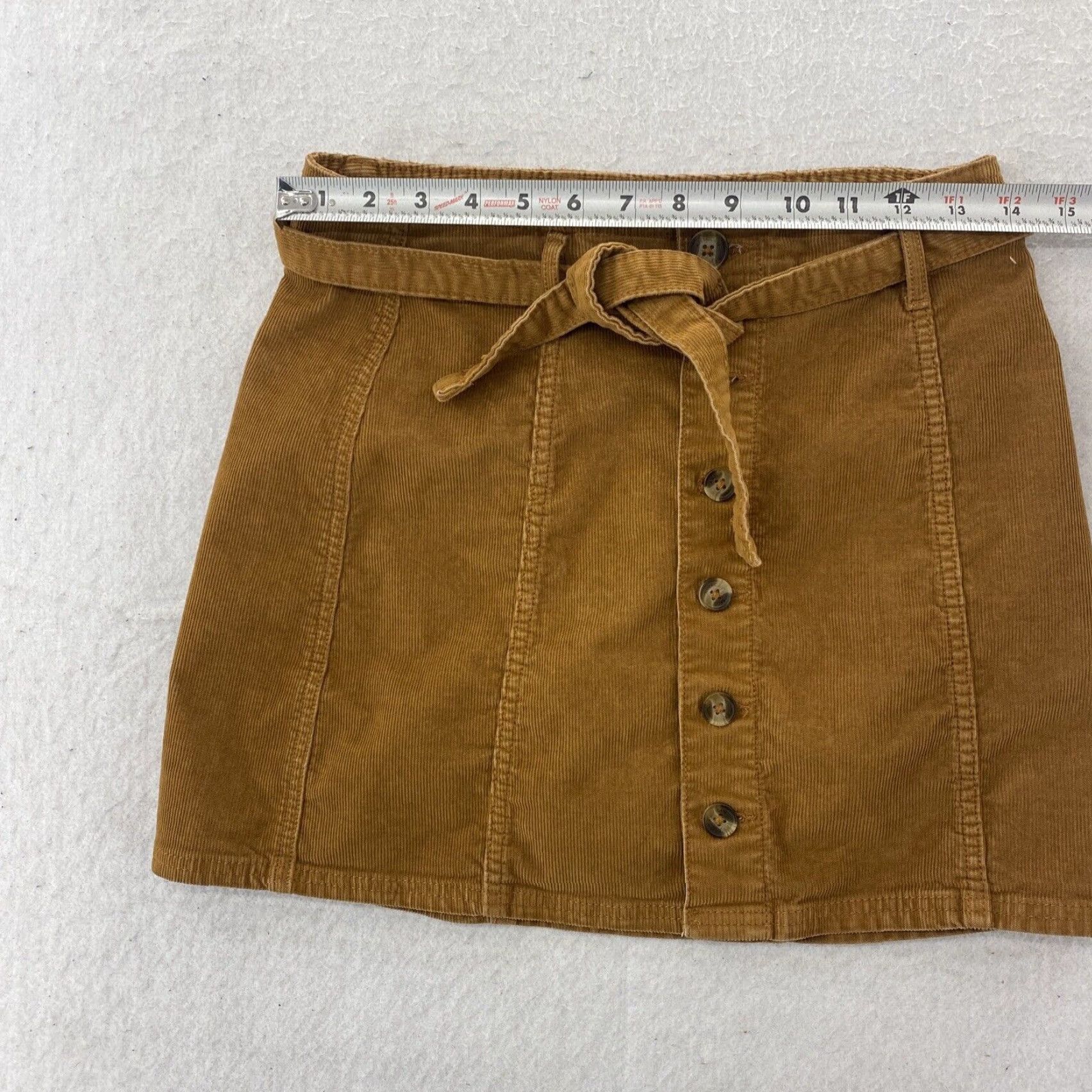 American Eagle Outfitters AMERICAN EAGLE OUTFITTERS Women's A-LINE CORDUROY SKIRT Size 4 Camel Brown - 90s Preppy Vibe, Short Length, Button Closure, Lined, Dark Wash Size 27" / US 4 / IT 40 - 2 Thumbnail
