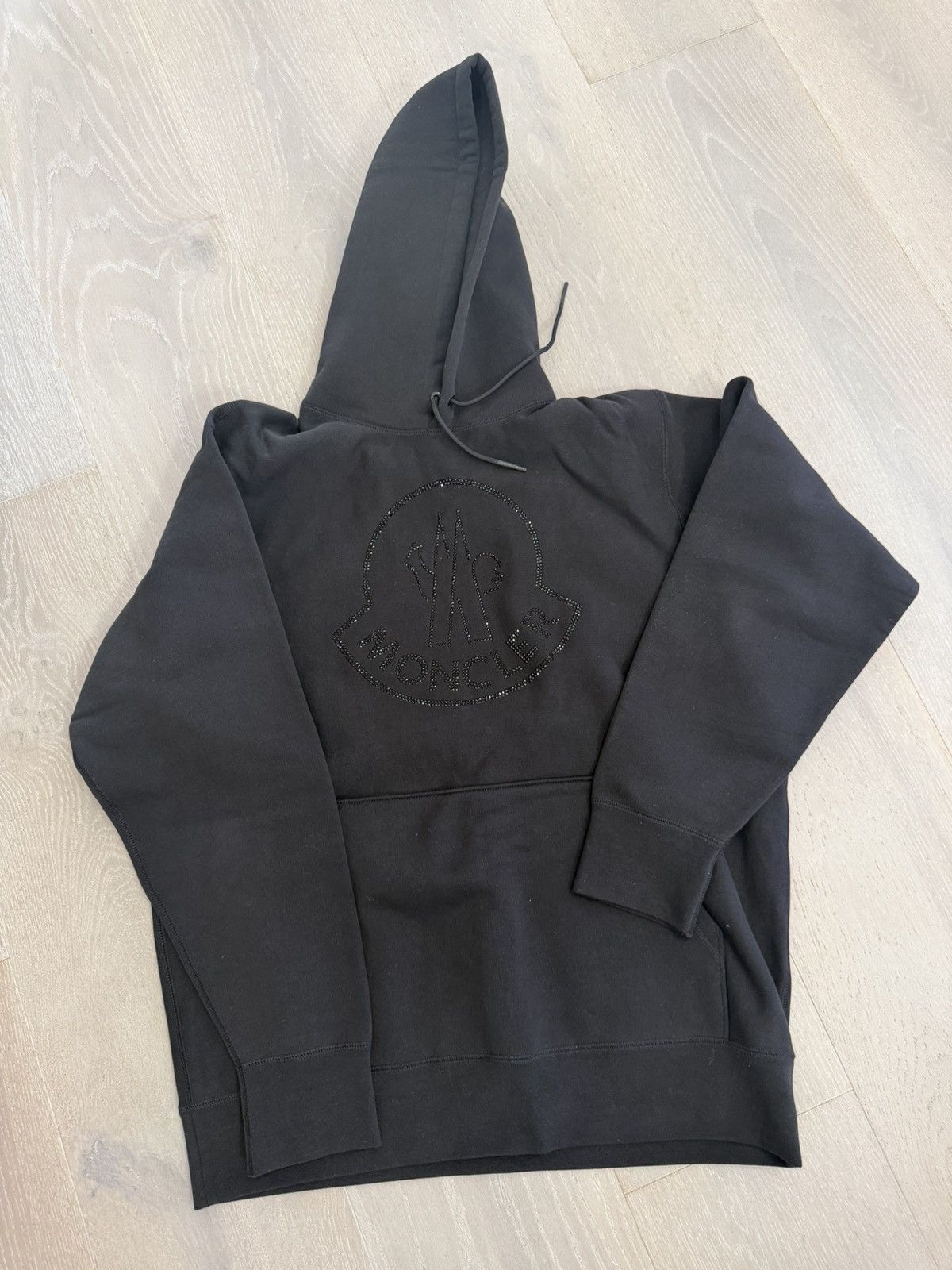 Moncler Moncler Crystal Logo Hoodie Size US M / EU 48-50 / 2 - 1 Thumbnail