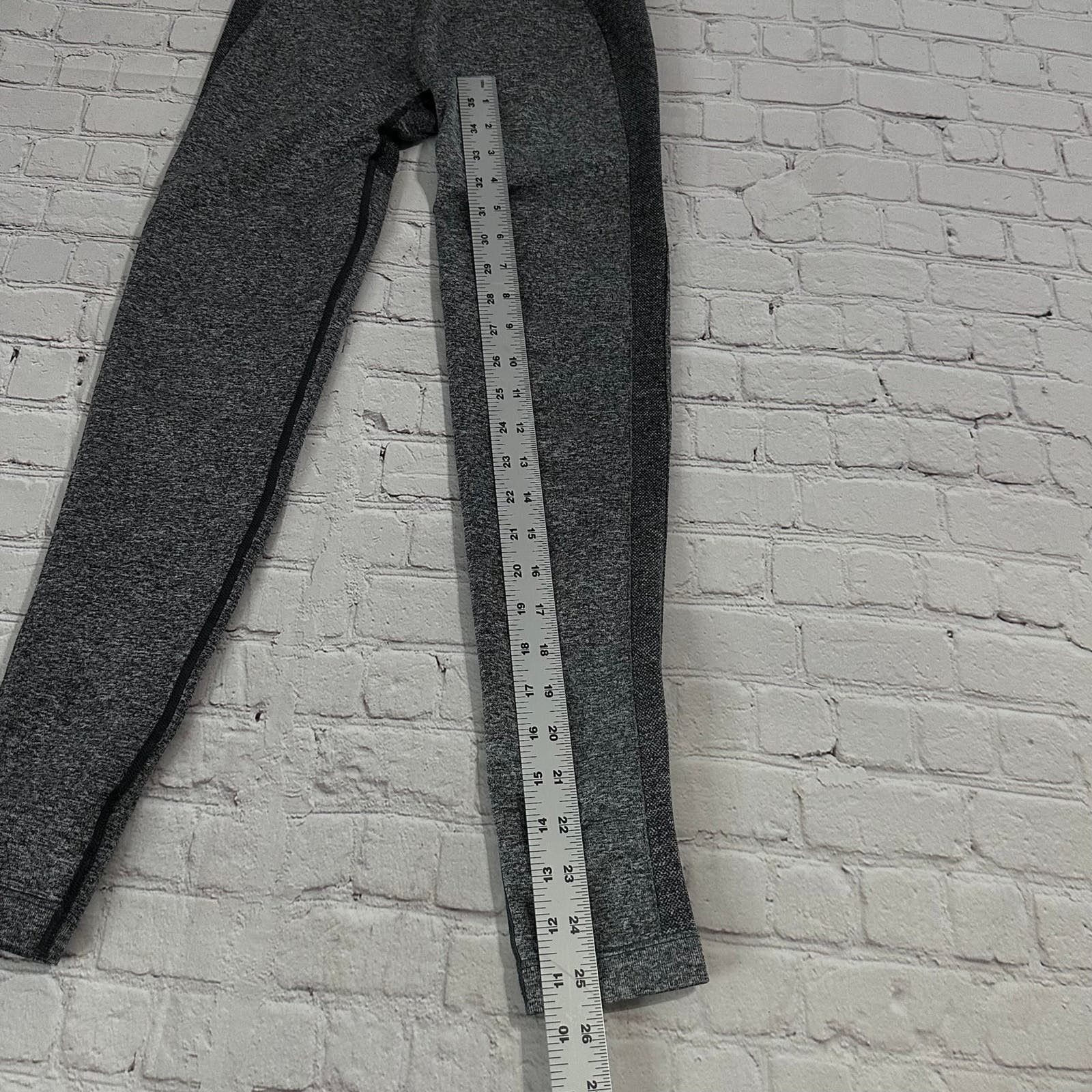 Gymshark Gymshark legging size small Size 27" / US 4 / IT 40 - 6 Thumbnail