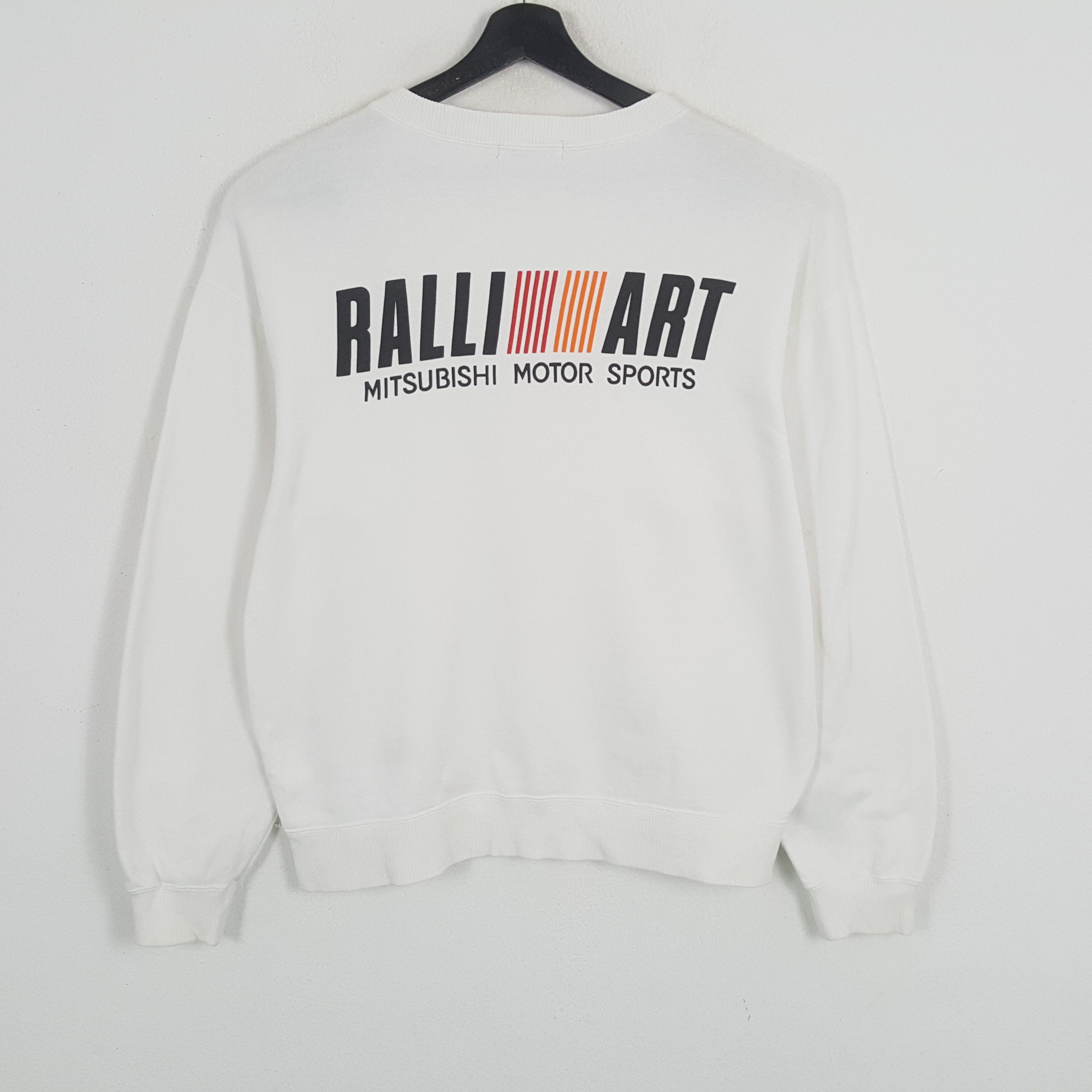 Japanese Brand × Vintage MITSUBISHI RALLI ART Japanese Motorsports Sweatshirt Size US L / EU 52-54 / 3 - 1 Thumbnail
