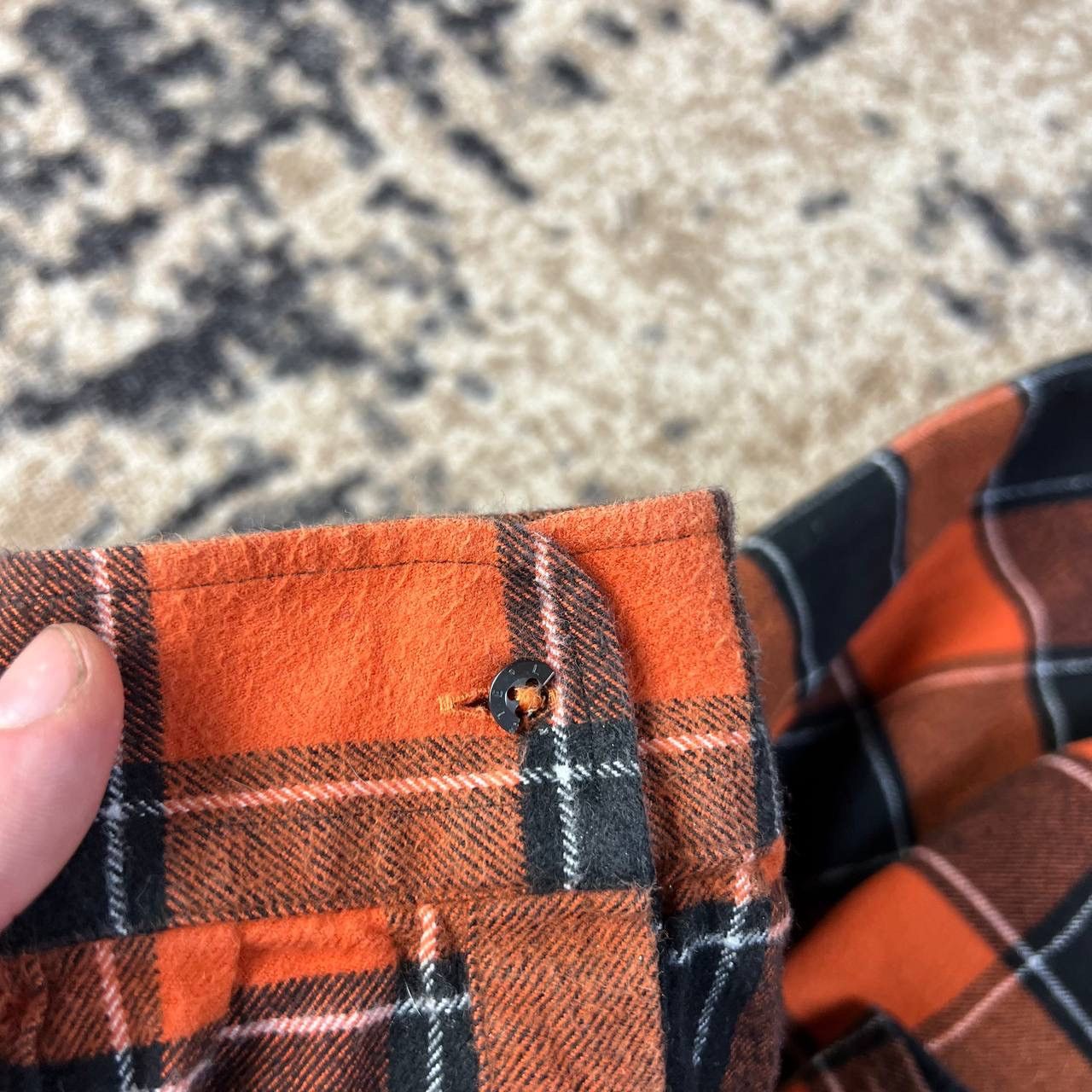 Lacoste Lacoste Mini Logo Vintage Plaid Flannel Button Up Shirt Size US XL / EU 56 / 4 - 8 Thumbnail