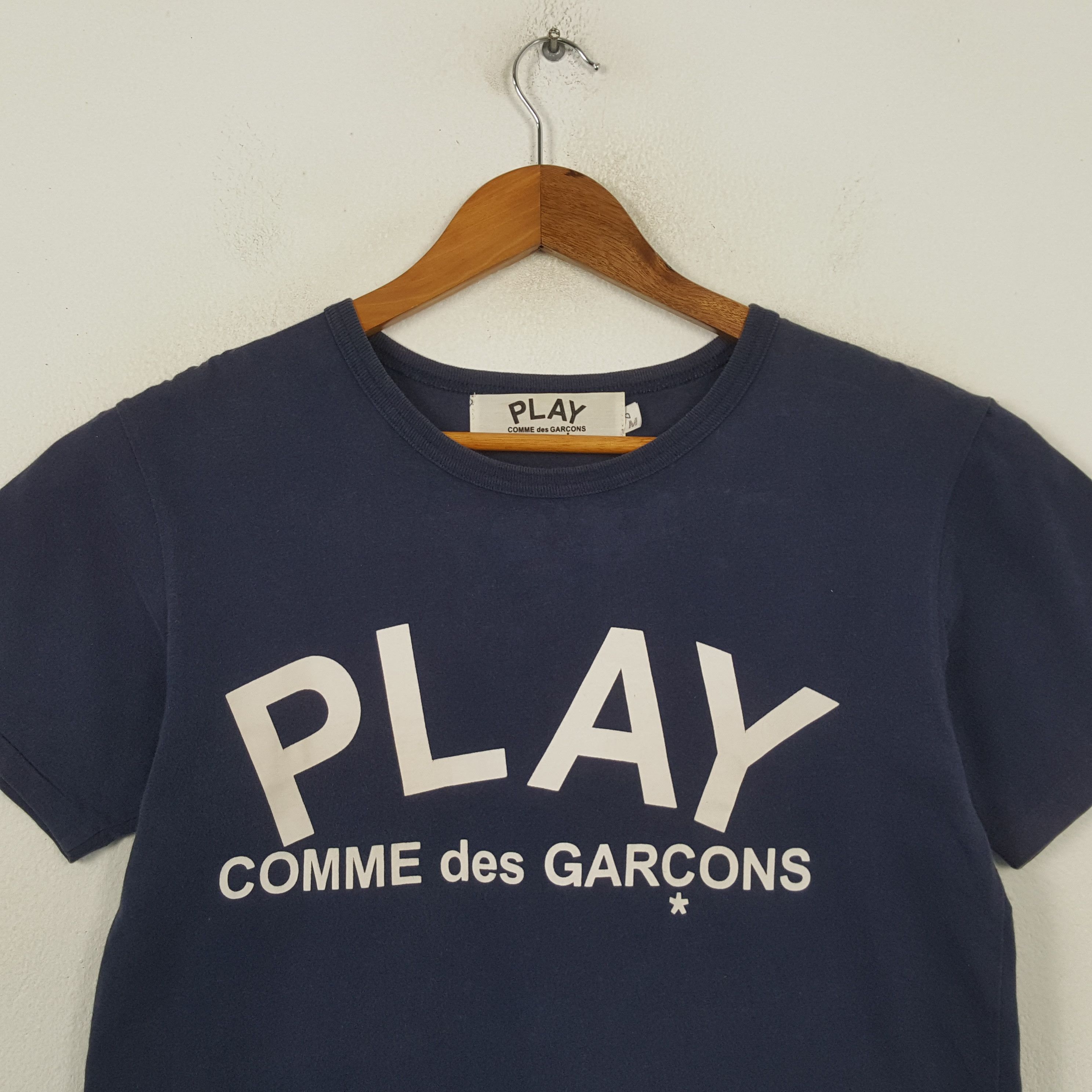 Comme des Garcons Vintage Comme des Garçons Play Japanese Brand T-shirt RR13 Size US M / EU 48-50 / 2 - 2 Thumbnail