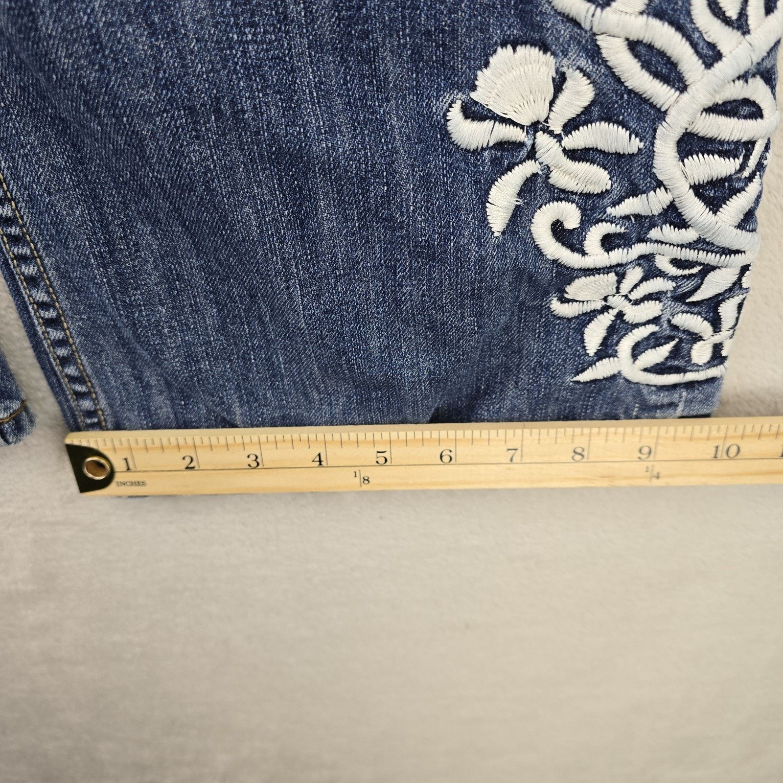 Guess Vtg Guess USA Jeans 34 (Fits 38x30) Embroidered Distressed Size 38" / US 16 / IT 52 - 11 Thumbnail