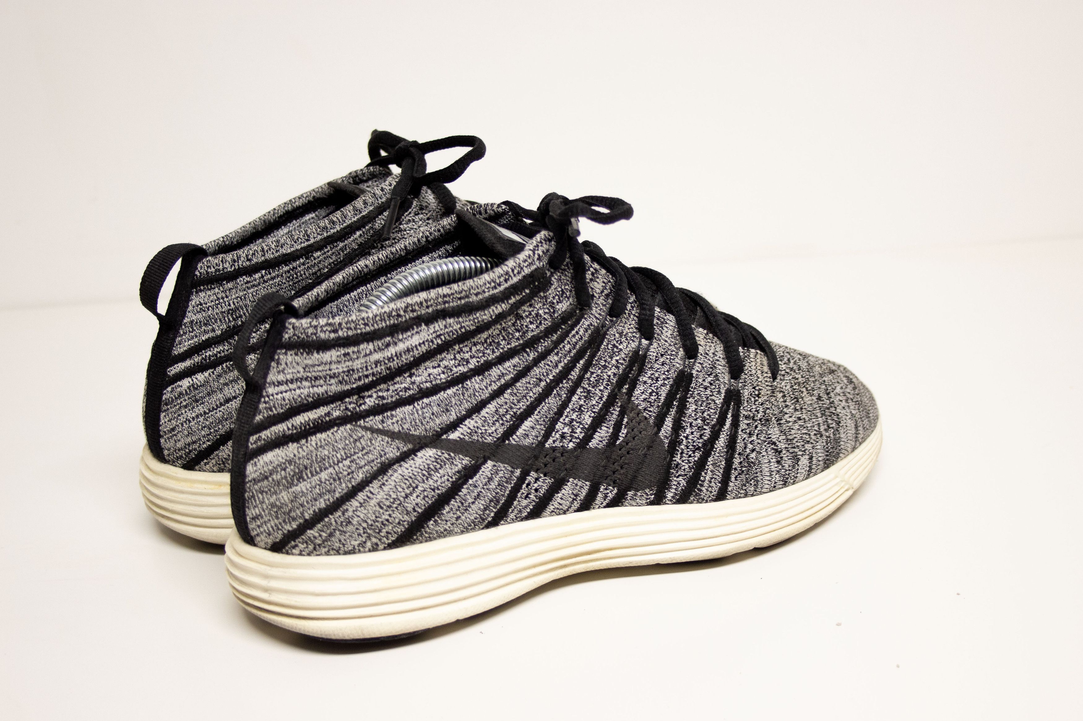 Nike Nike Lunar Flyknit Chukka sz 8.5 | Black White Sail Oreo Size US 8.5 / EU 41-42 - 5 Thumbnail
