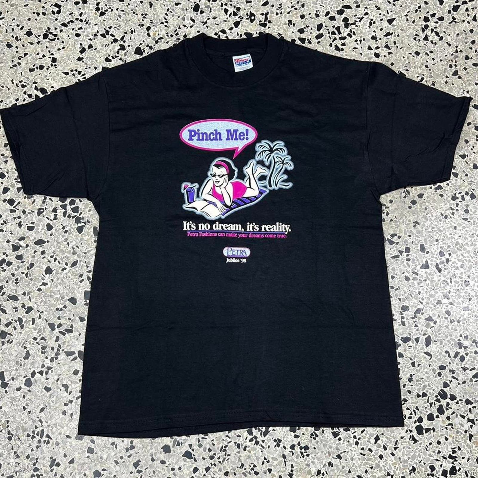 Japanese Brand × Vintage VINTAGE Y2K PINCH ME PIN UP GIRL TEE Size US XL / EU 56 / 4 - 1 Thumbnail