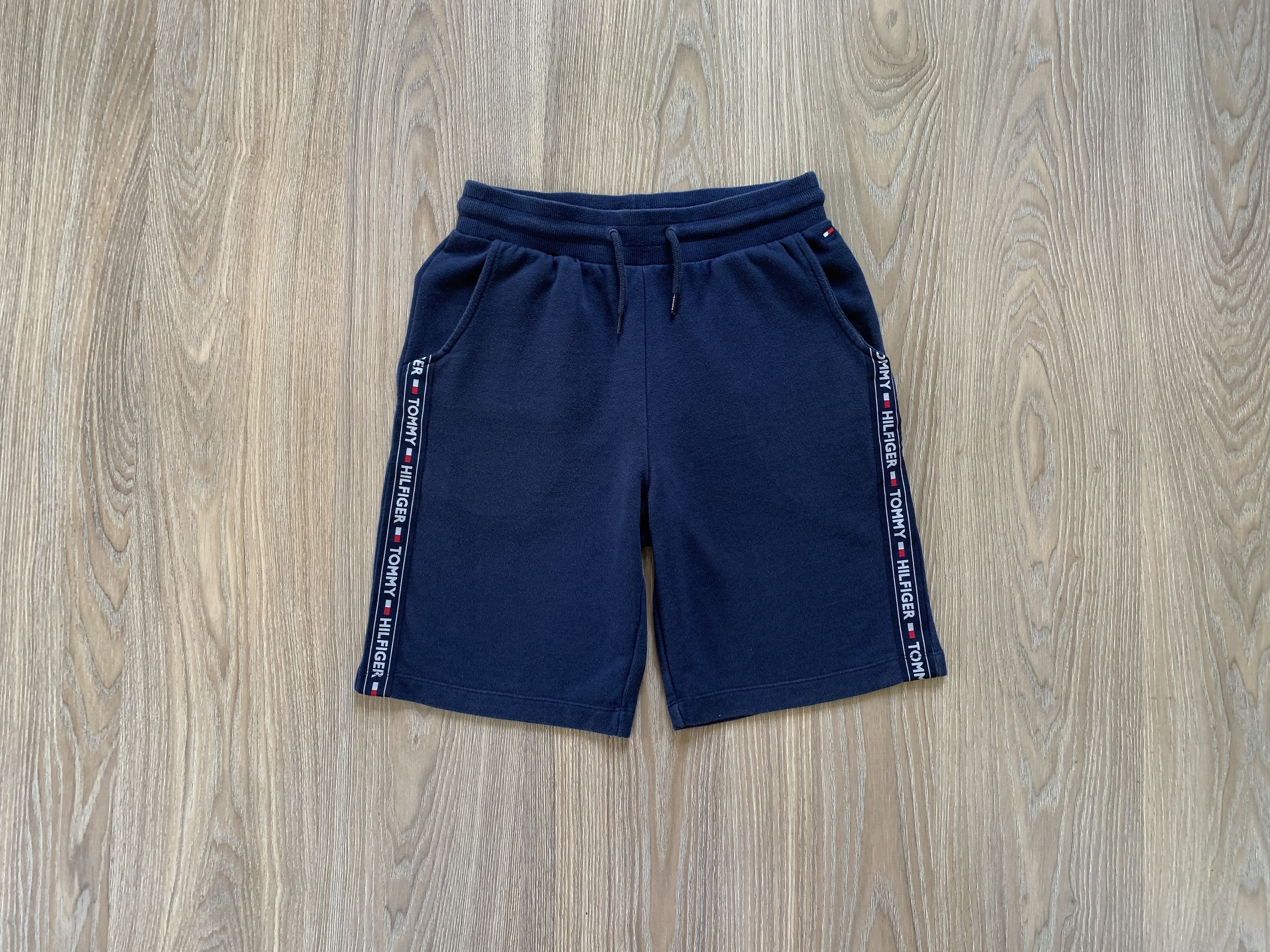 Tommy Hilfiger Tommy Hilfiger Cotton Lampas Shorts Size US 30 / EU 46 - 1 Thumbnail