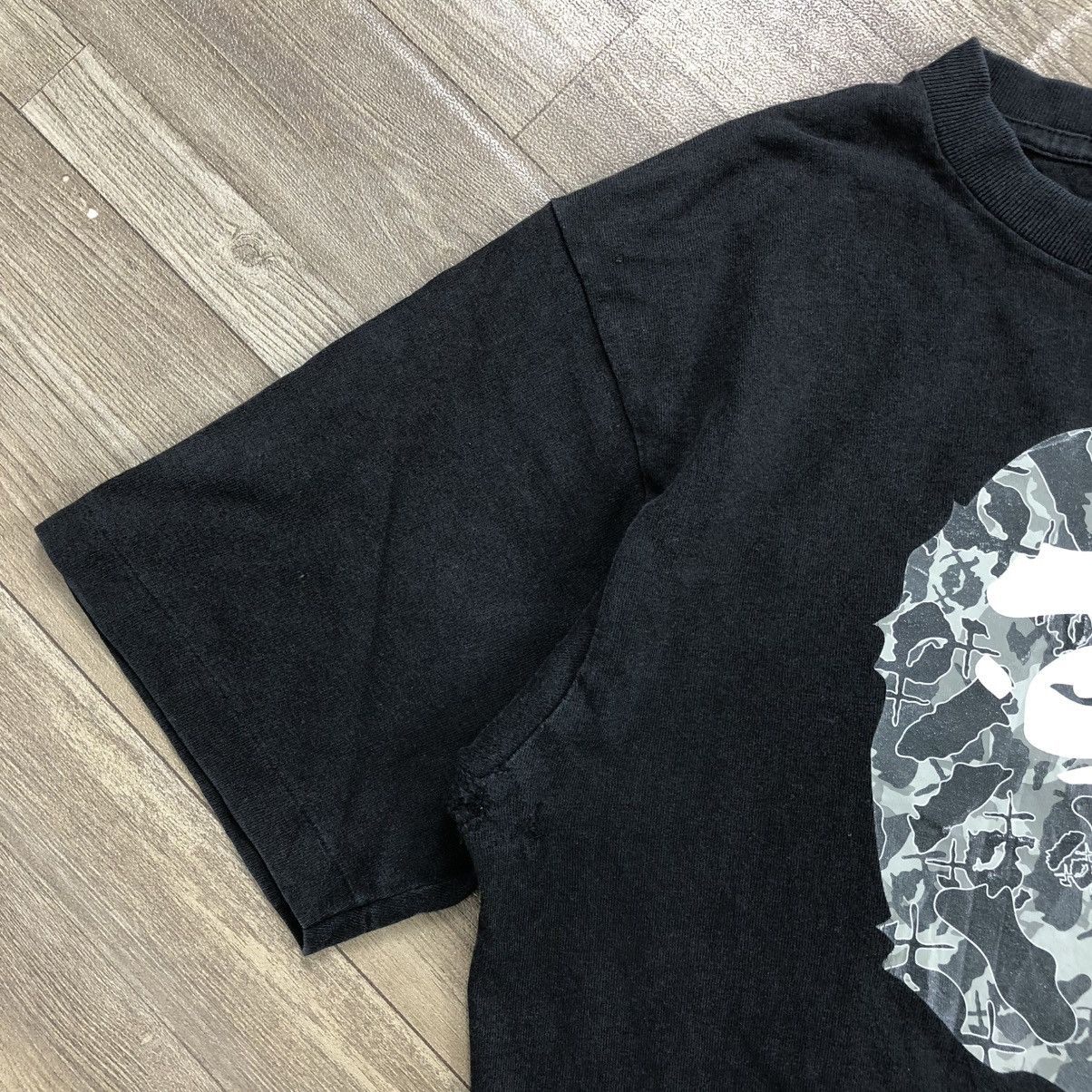 Bape × Kaws × Nigo Vintage Bape x Kaws Skullta Head A Bathing Ape Nigo Tee Size US S / EU 44-46 / 1 - 12 Thumbnail