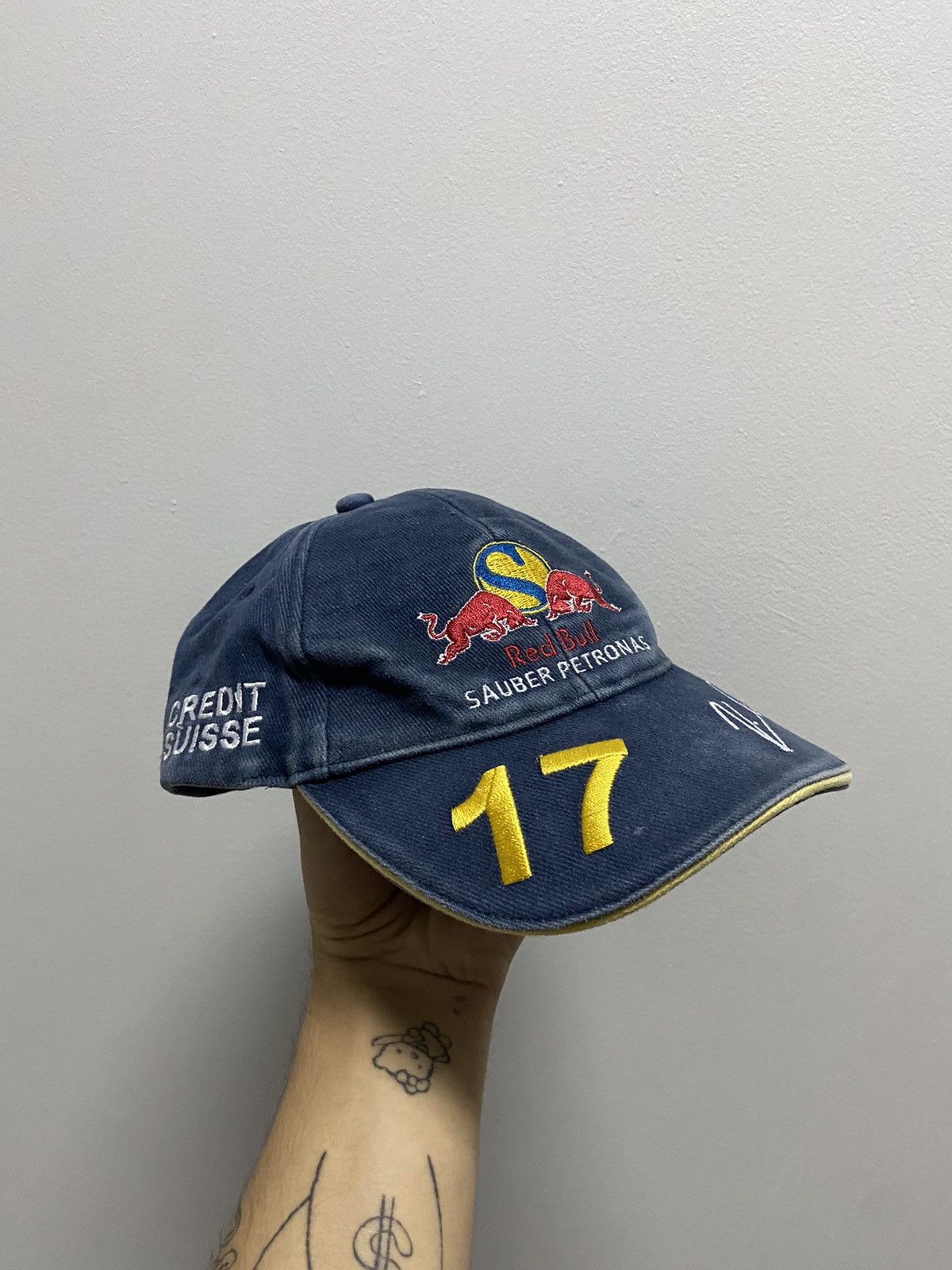 Red Bull × Vintage Red bull sauber Petronas racing cap vintage big logo Size ONE SIZE - 1 Thumbnail