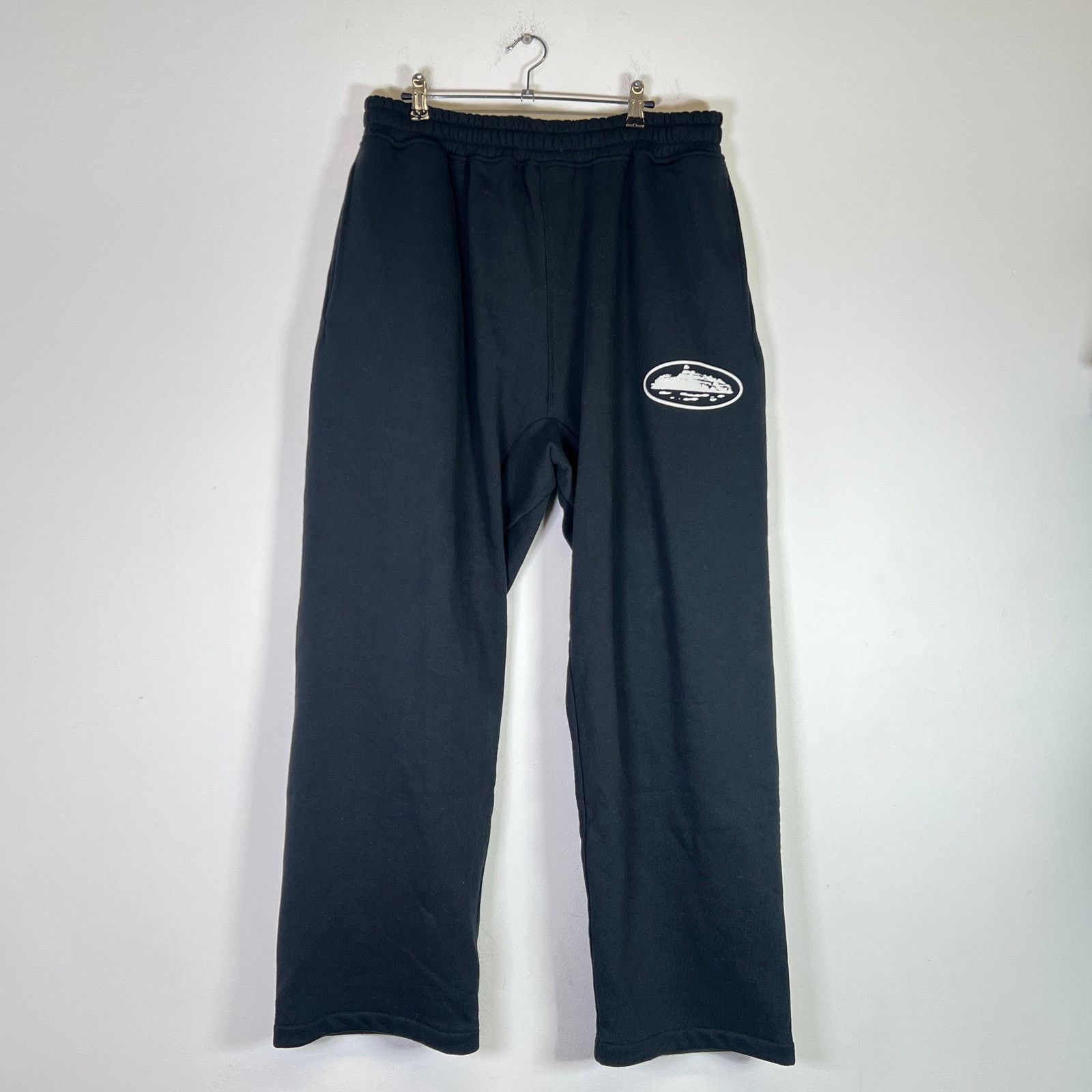 Corteiz CORTEIZ VVS VELOUR BOTTOMS [TRIPLE BLACK] | Grailed