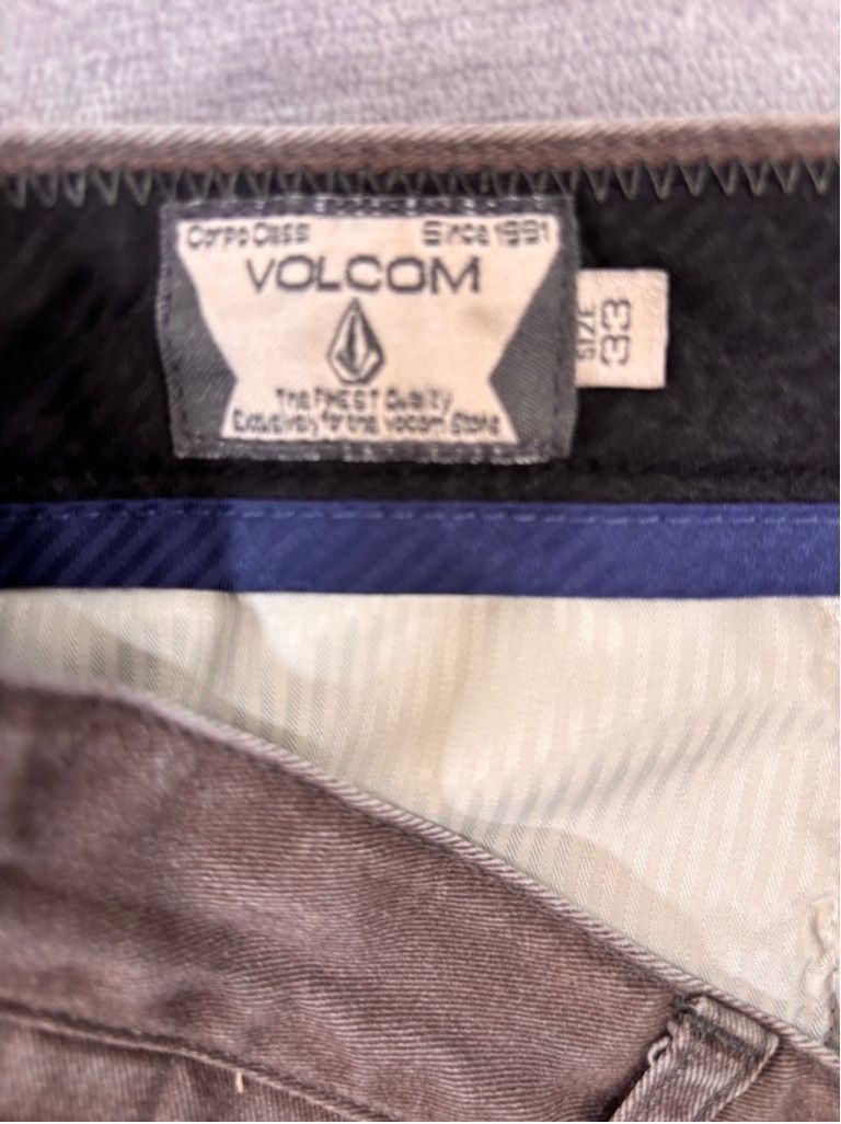 Volcom Men's Volcom Shorts, Size 32, Brown Size US 33 - 8 Thumbnail