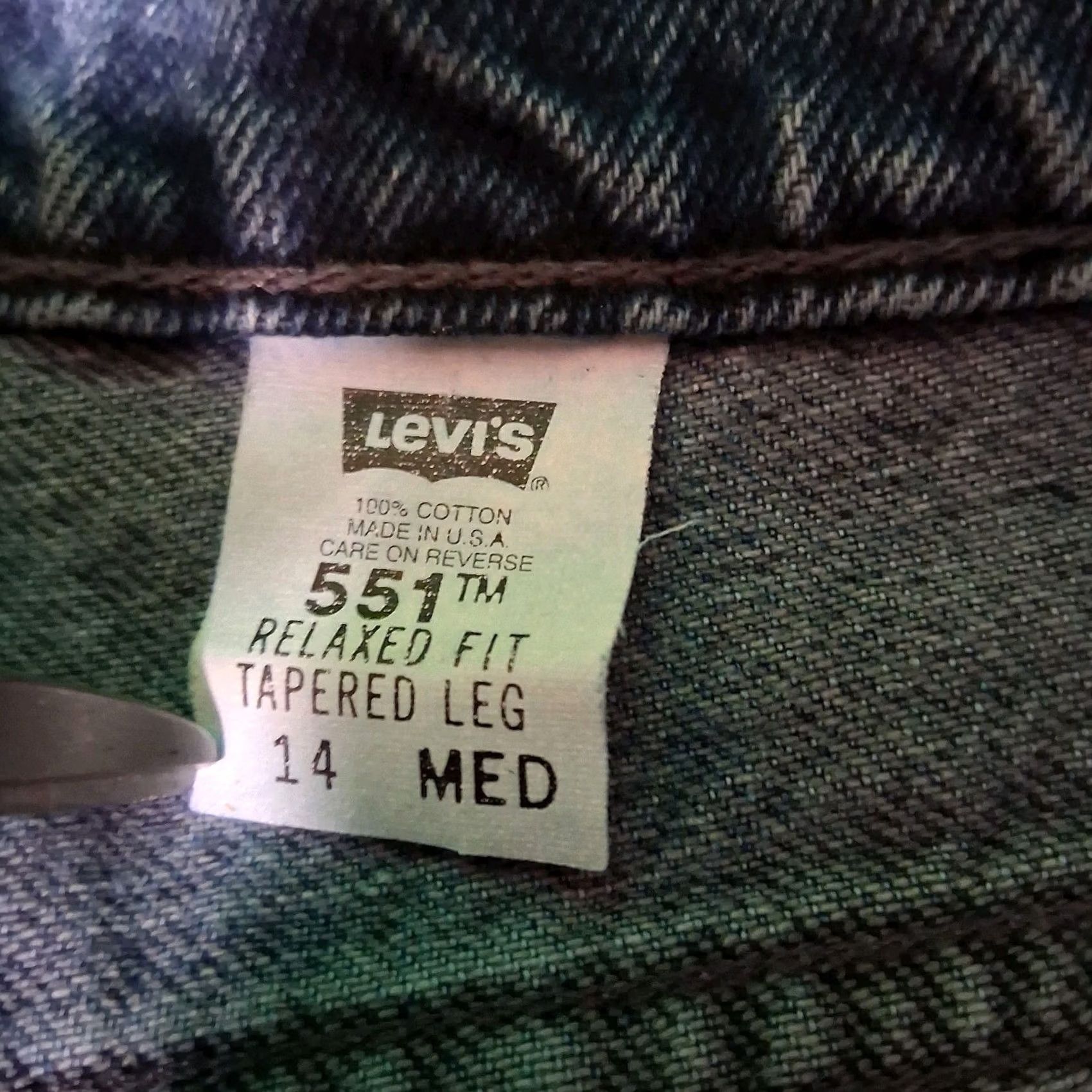 Levi's VINTAGE Levi's 551 Jeans Women Size 14 Med Relaxed Fit Tapered Leg Blue Denim Jeans 5-Pocket Womens 90s USA Made Size 36" / US 14 / IT 50 - 4 Thumbnail