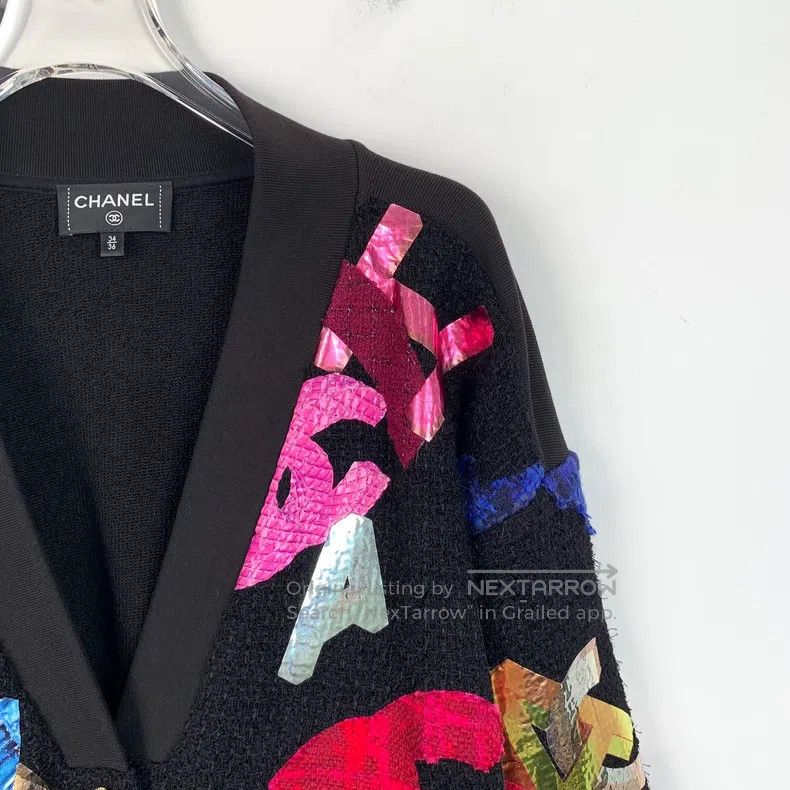 Chanel Chanel Colour-matched Logo Letter Small Fragrance Style Wo Size XXS / US 00 / IT 34 - 3 Thumbnail