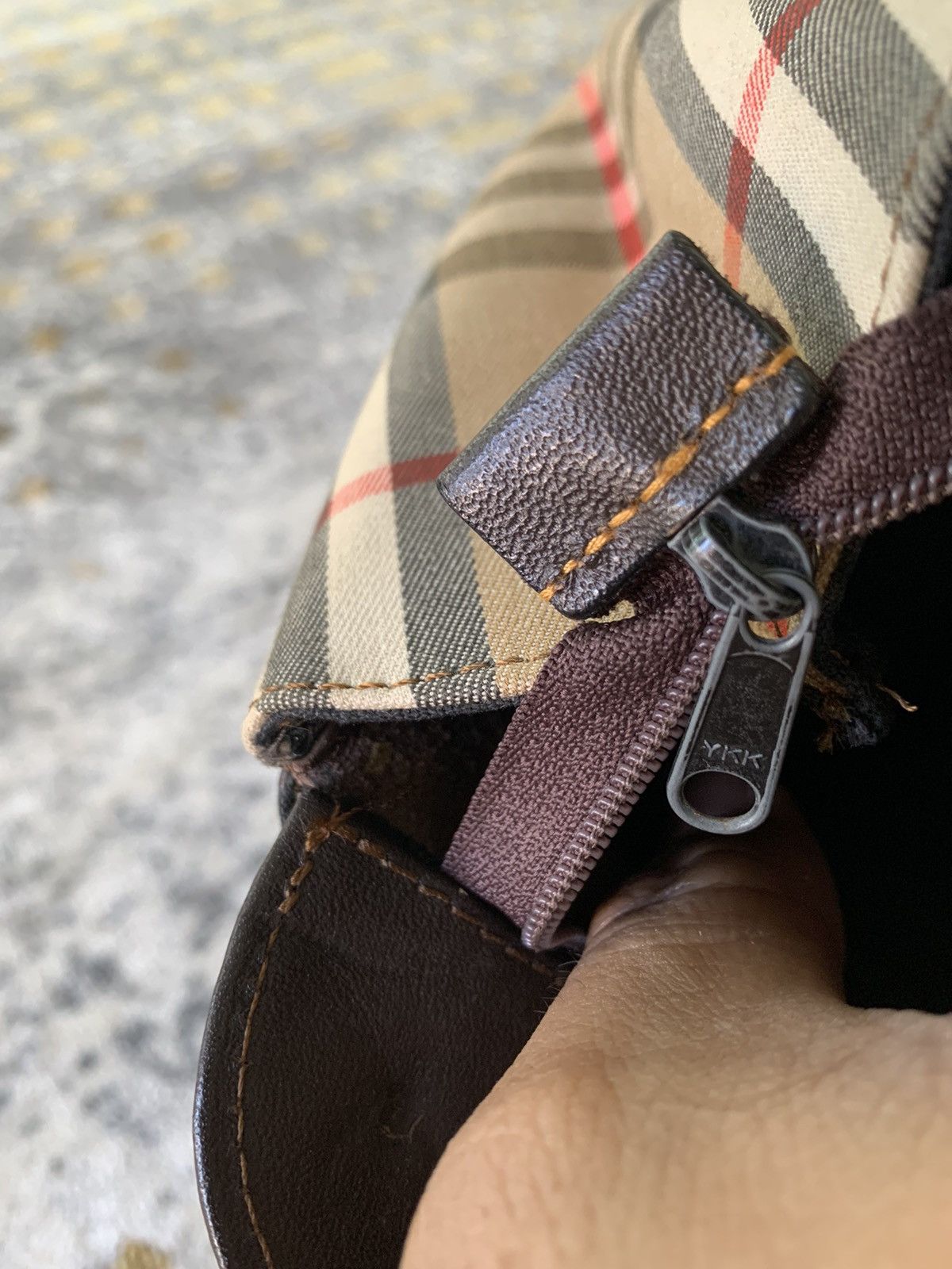 Burberry × Vintage Vintage Burberrys Nova Check Clutch Bag Canvas Beige Size ONE SIZE - 11 Thumbnail