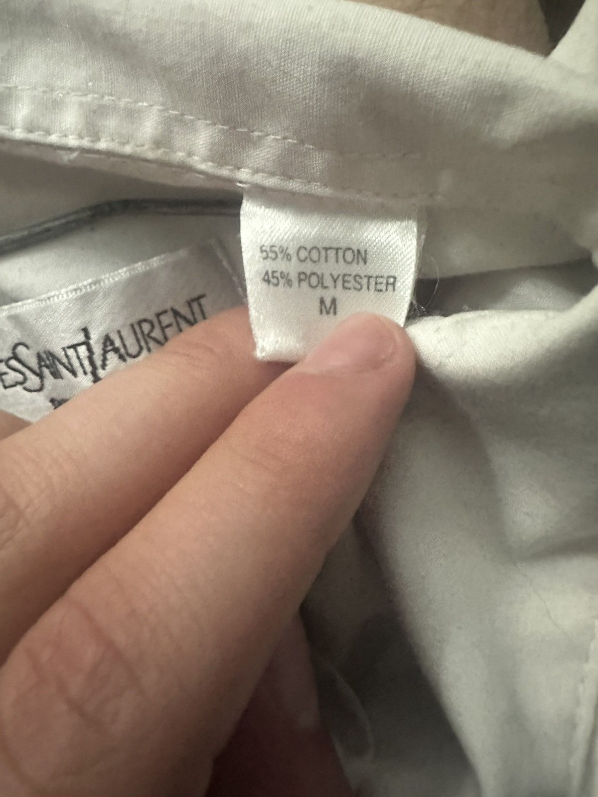 Yves Saint Laurent Yves saint laurent white button down shirt Size US M / EU 48-50 / 2 - 5 Thumbnail