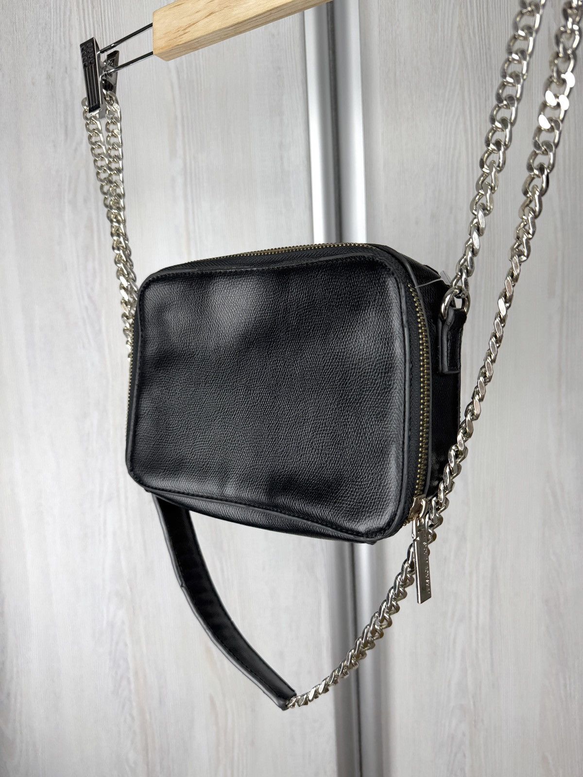 Versace Jeans Couture Versace Jeans Couture big logo faux leather clutch bag Size ONE SIZE - 6 Thumbnail