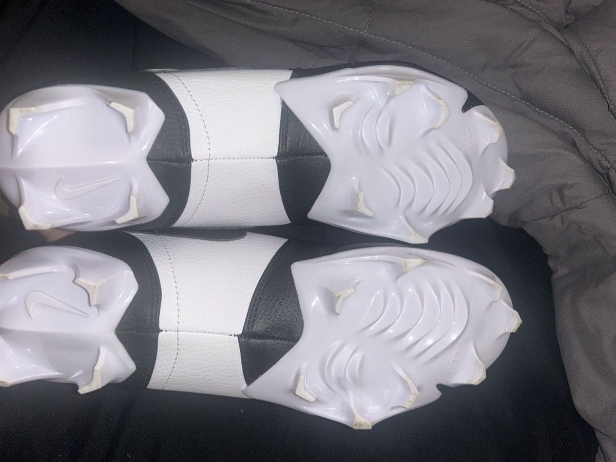 Jordan Brand Jordan 1 Low Cleats Size US 9 / EU 42 - 5 Thumbnail