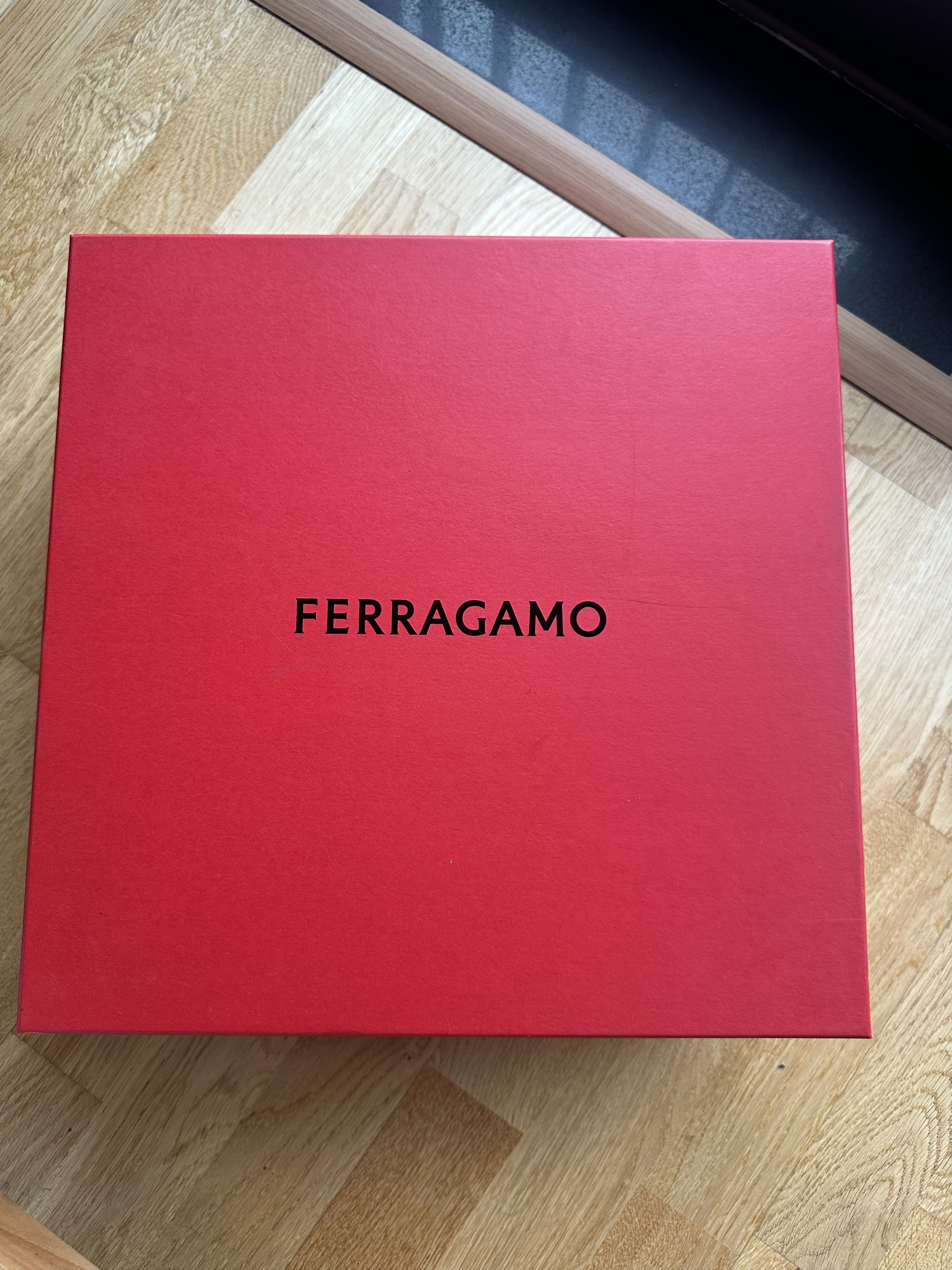 Salvatore Ferragamo Ferragamo “Cezanne” Black Leather Chelsea Boots Size US 10 / EU 43 - 1 Thumbnail
