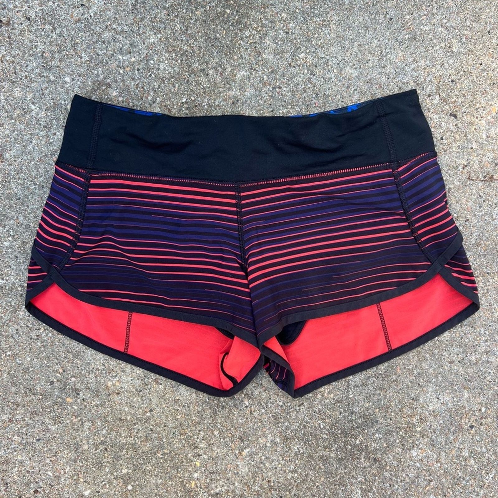 Lululemon Lululemon Run Speed Shorts Red Blue Stretch 4 Size 27" / US 4 / IT 40 - 1 Thumbnail