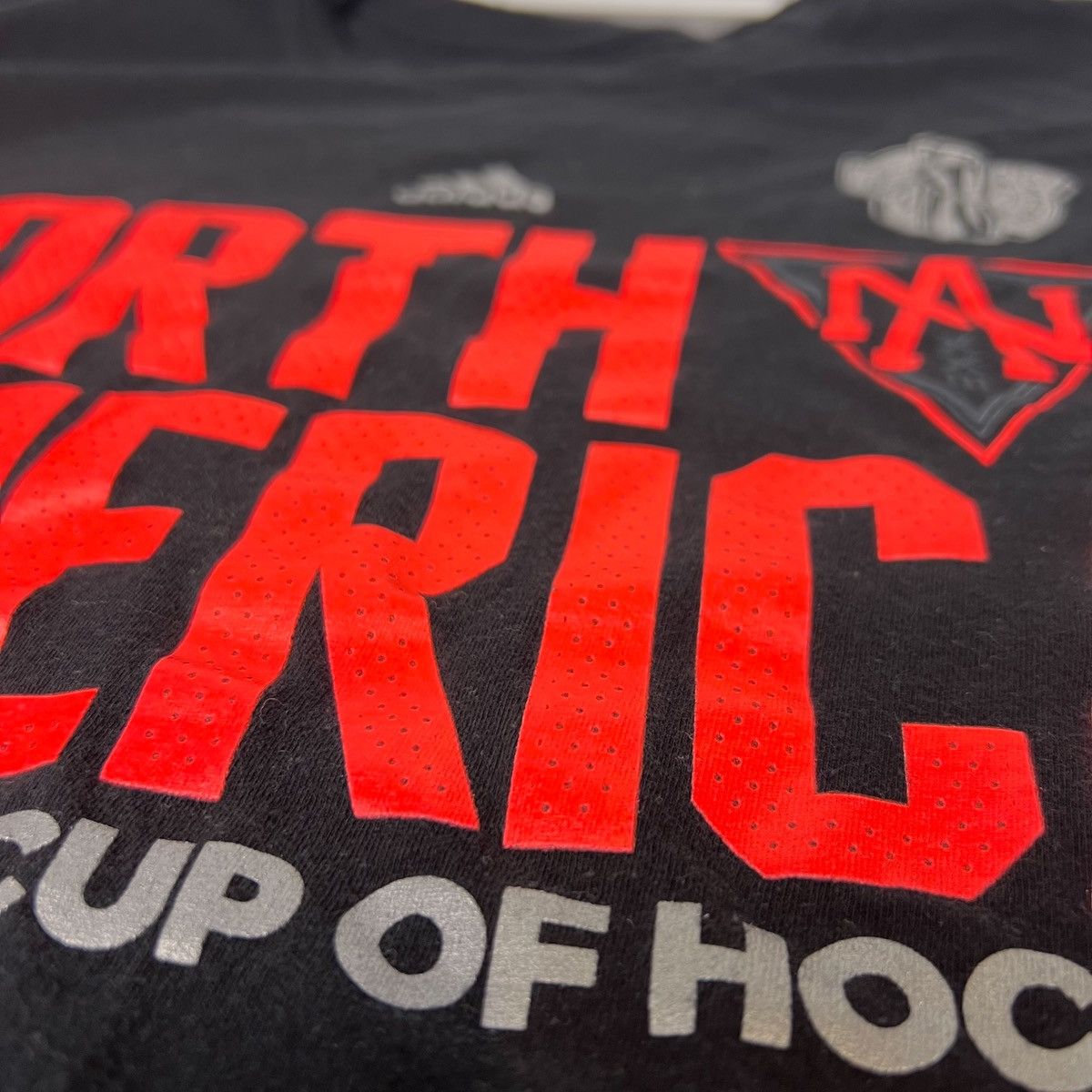 Adidas 2016 North America World Cup of Hockey T-Shirt | M Size US M / EU 48-50 / 2 - 4 Thumbnail